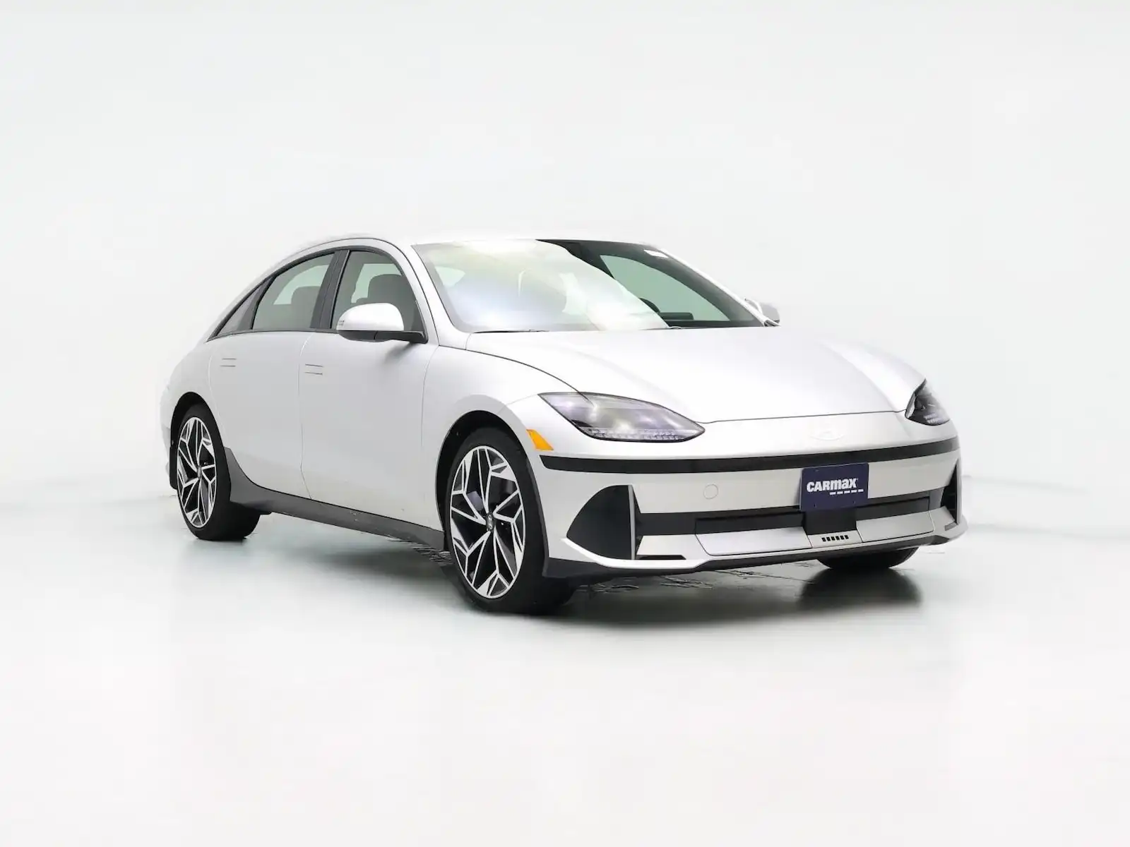 2024 Hyundai Ioniq 6 SEL AWD's photo