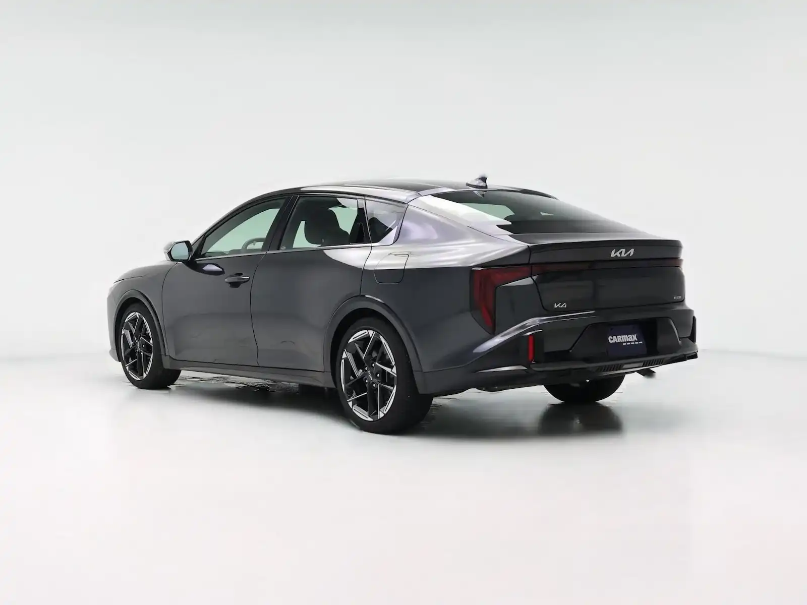 2026 Kia K4 GT-Line Auto's photo