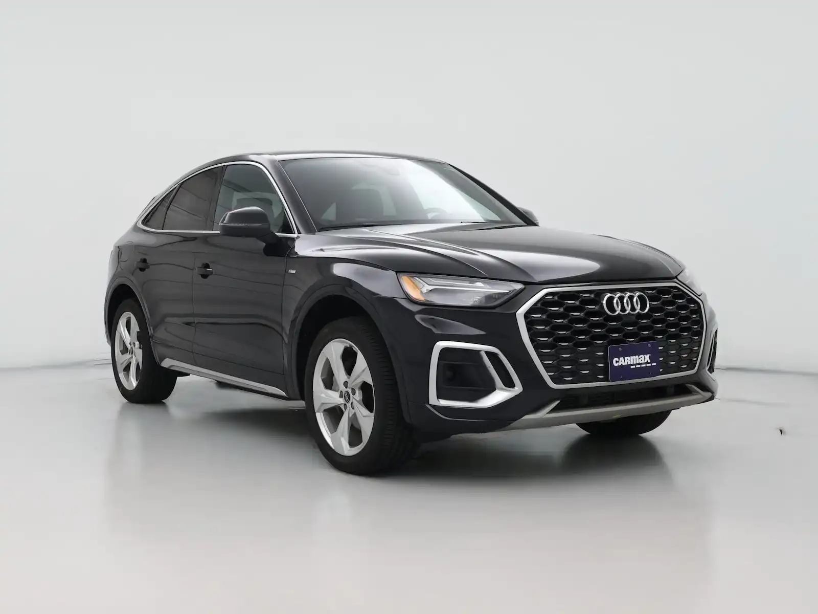 2023 Audi Q5 Sportback 45 Premium Plus's photo