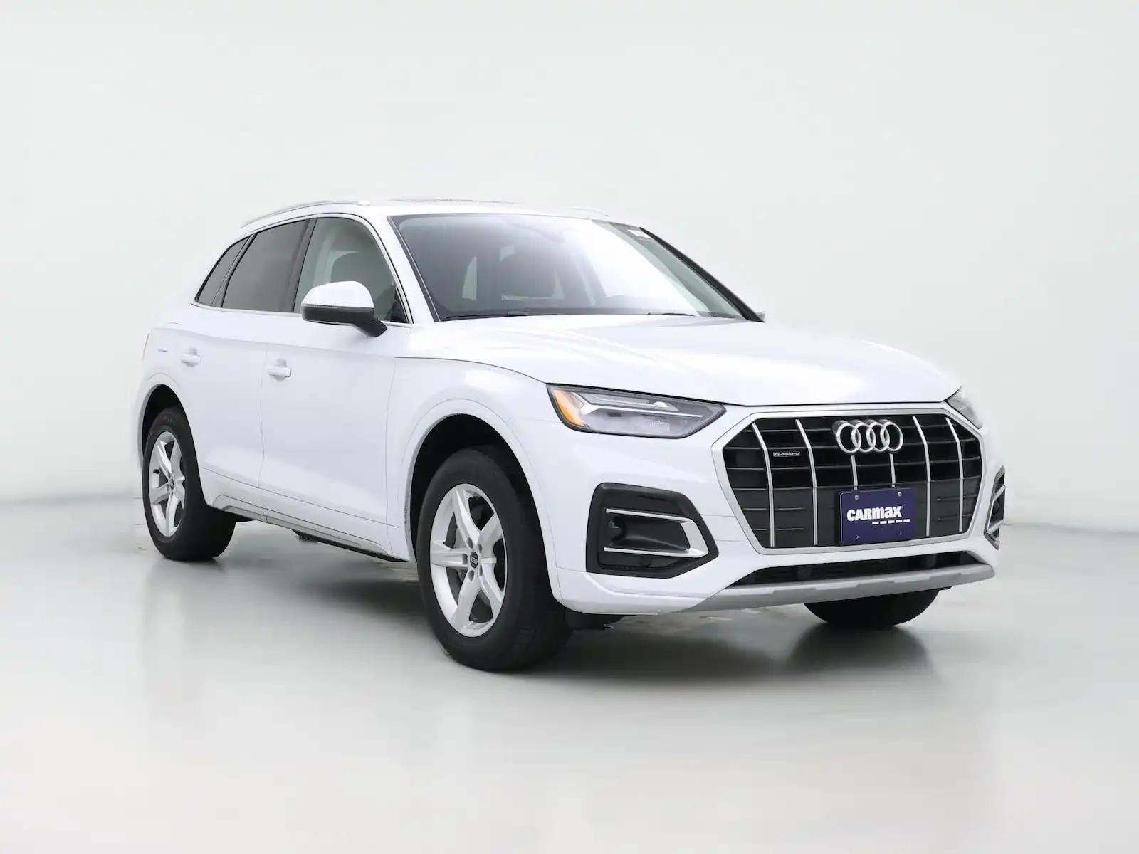 2024 Audi Q5 40 Premium's photo