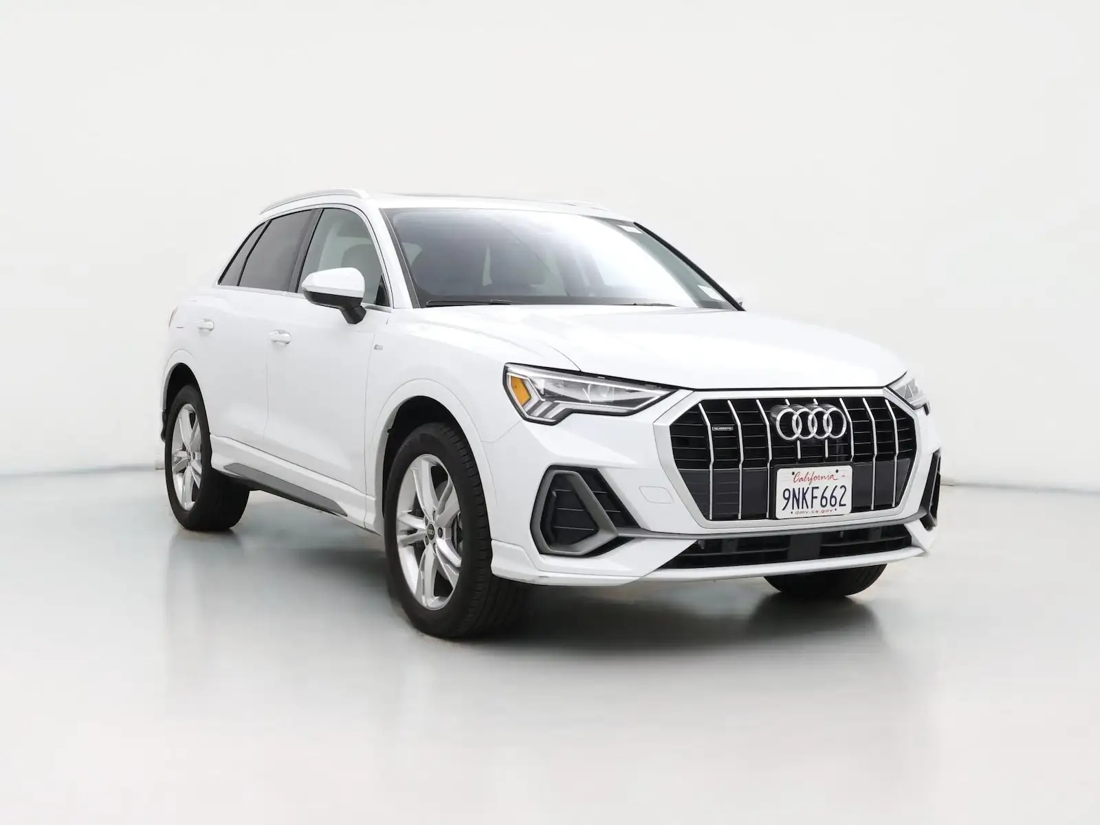 2024 Audi Q3 45 TFSI S Line Premium Plus quattro's photo