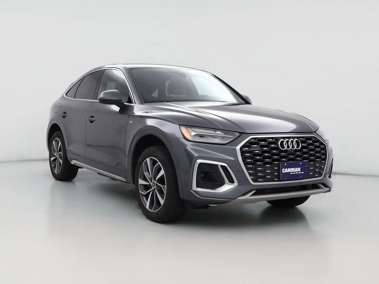 2023 Audi Q5 Sportback 45 Premium Plus's photo
