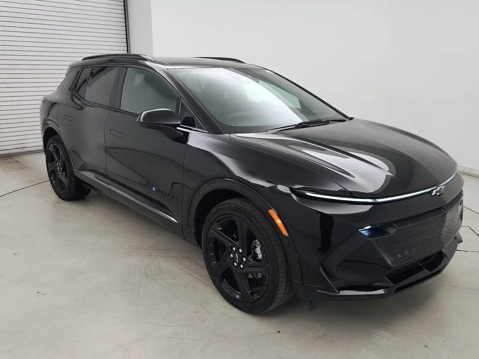 2024 Chevrolet Equinox EV AWD Launch Edition's photo