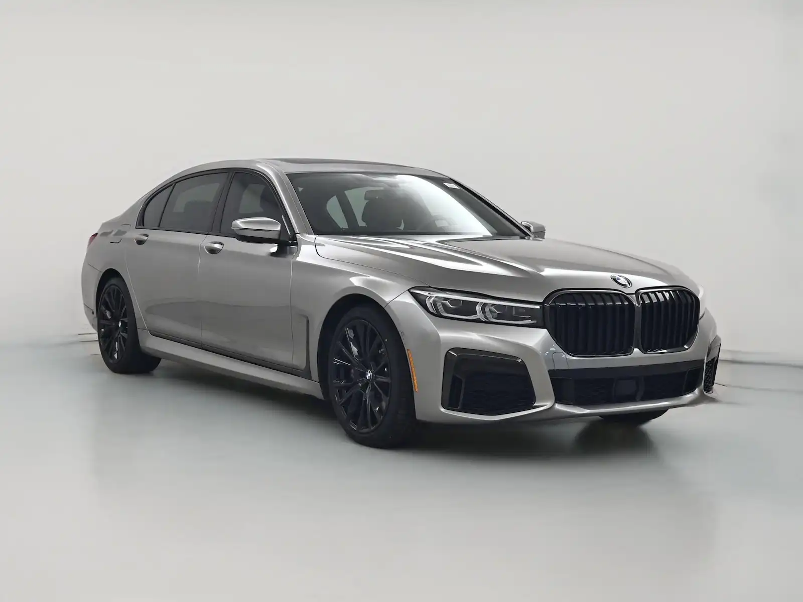2022 BMW 7 Series 750i xDrive's photo