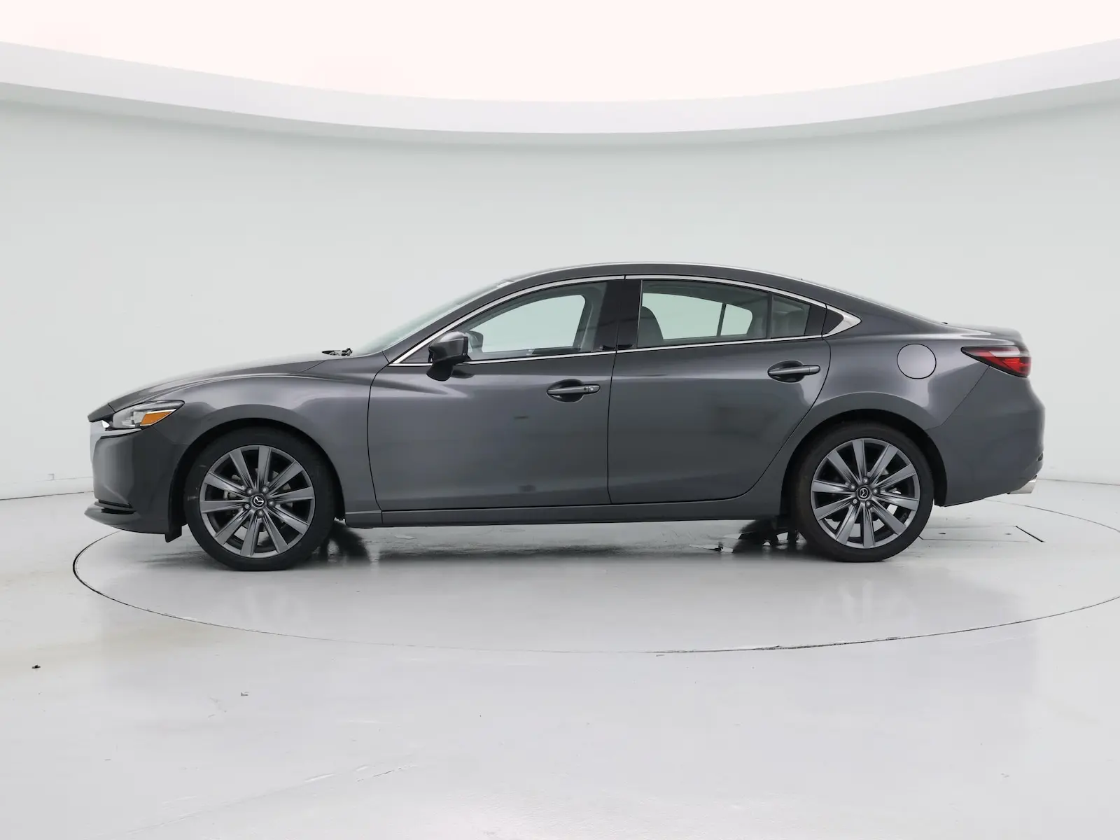 2020 Mazda EZ-6 Touring Auto photo 4