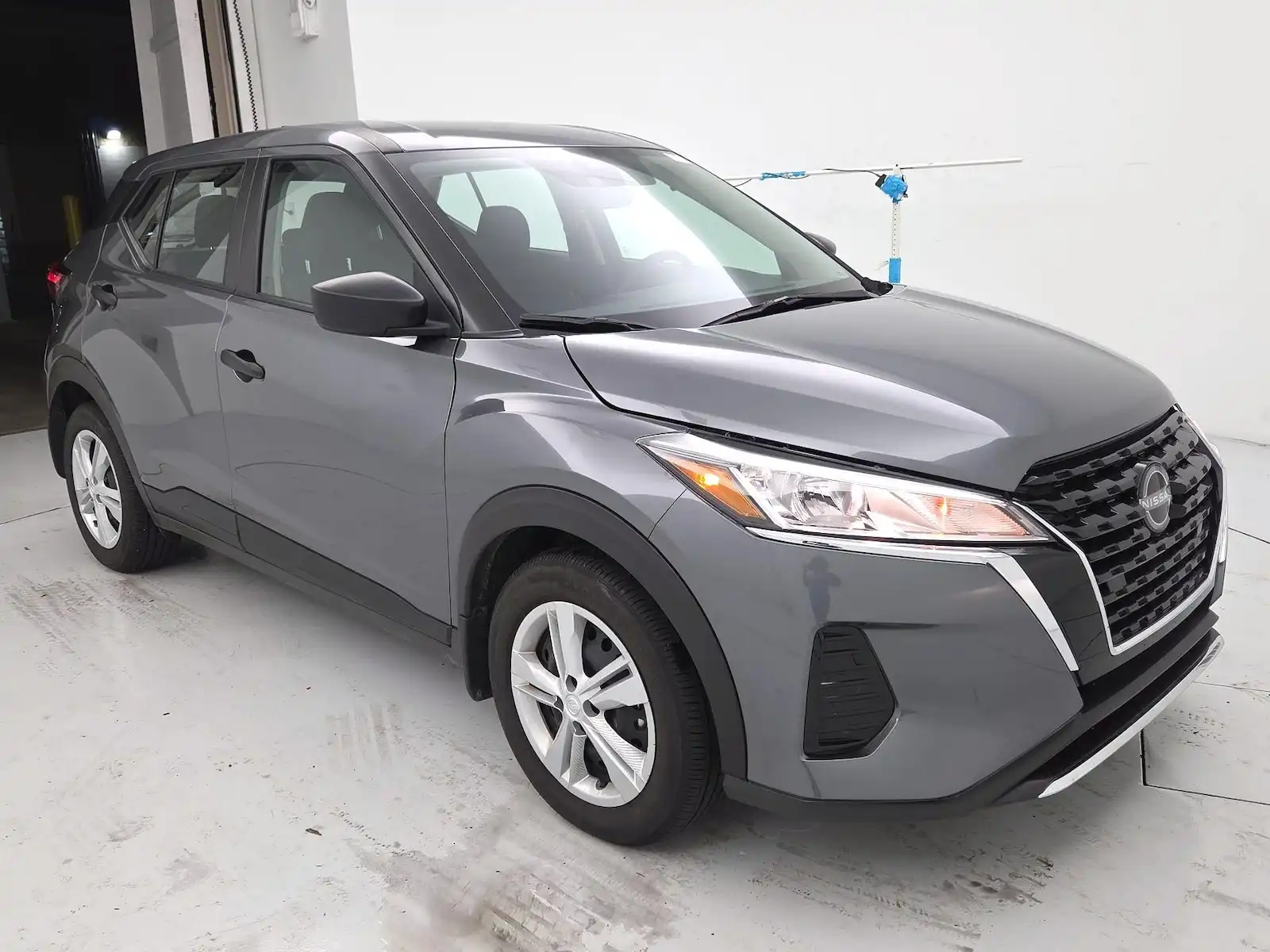 2025 Nissan Kicks Play 1.6 FWD's photo
