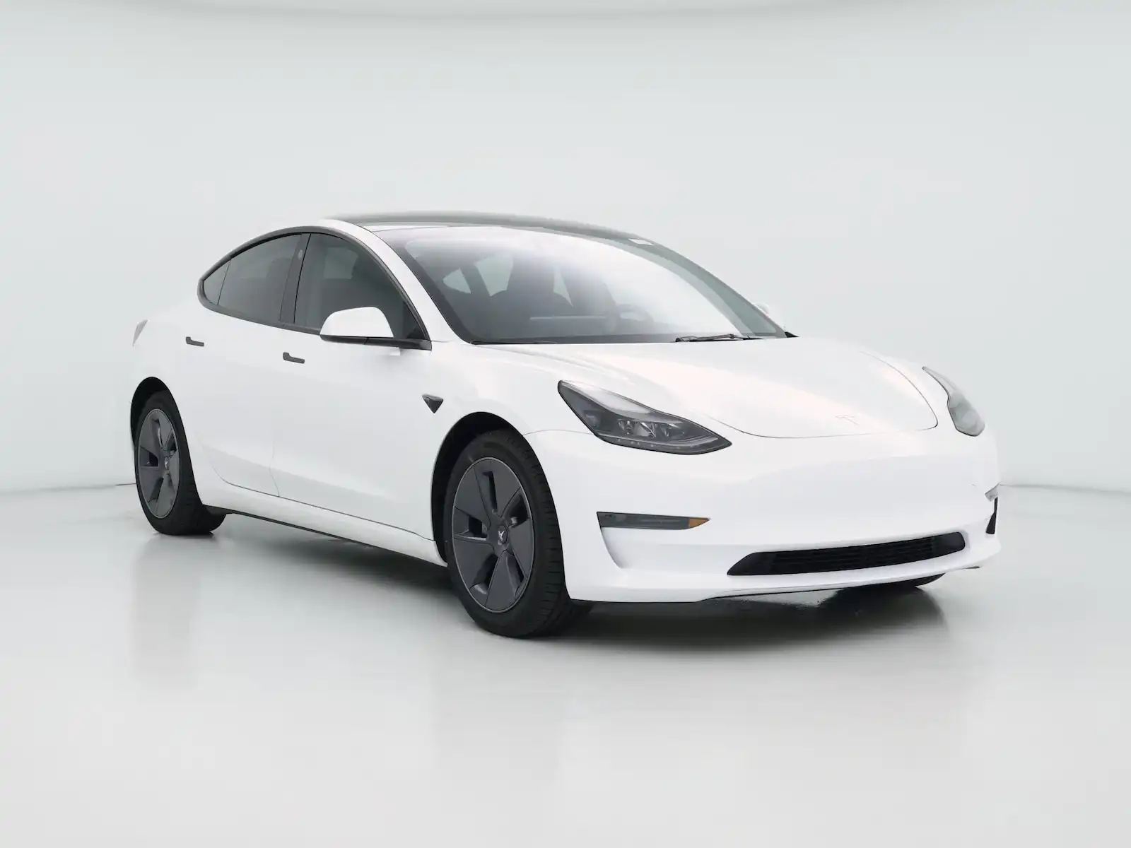 2023 Tesla Model 3 Base's photo