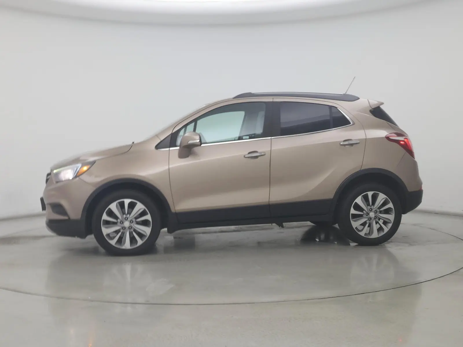2018 Buick Encore Preferred photo 4