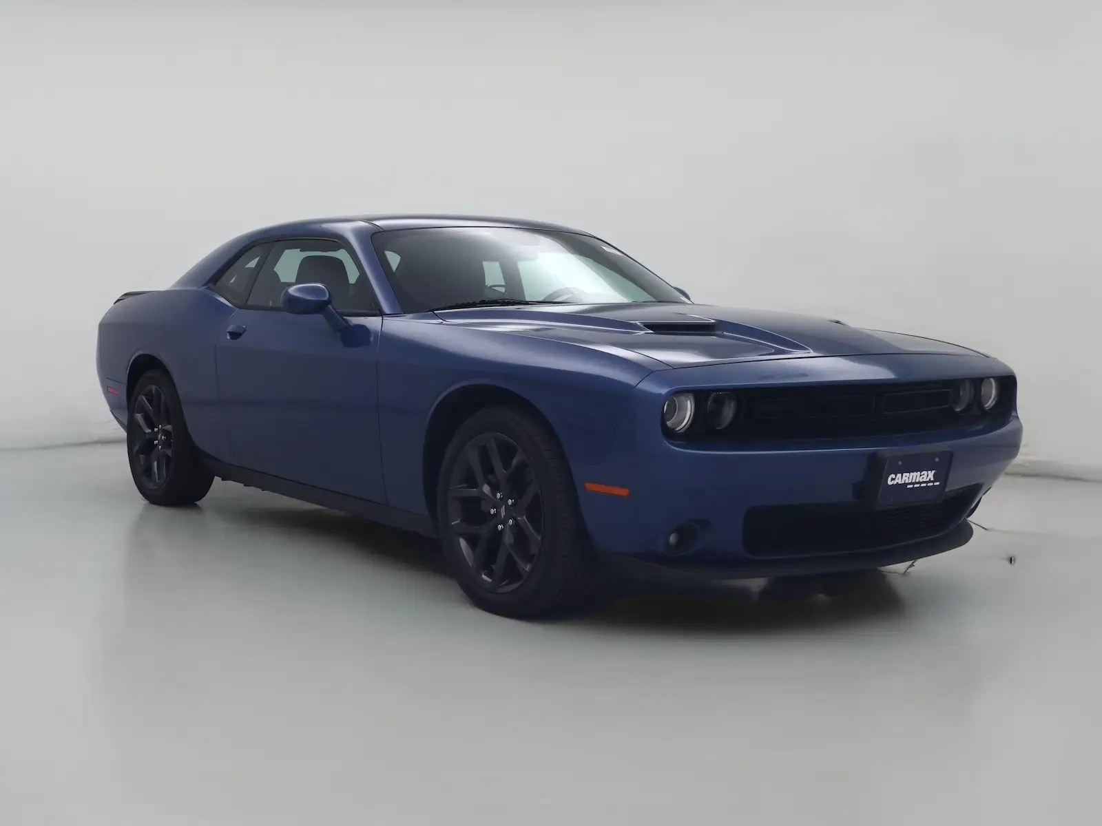 2021 Dodge Challenger SXT Auto photo 1
