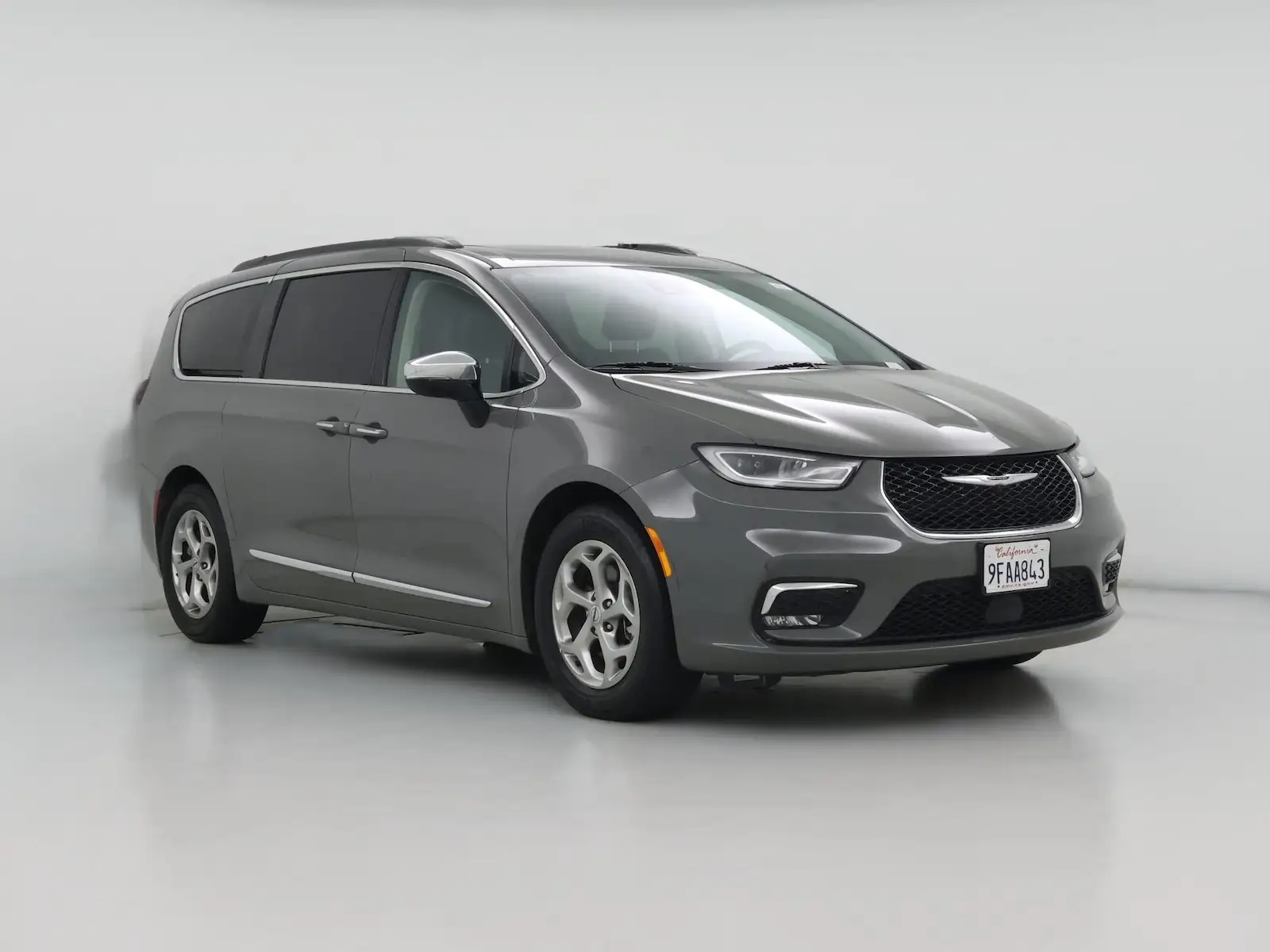 2023 Chrysler Pacifica Limited photo 1