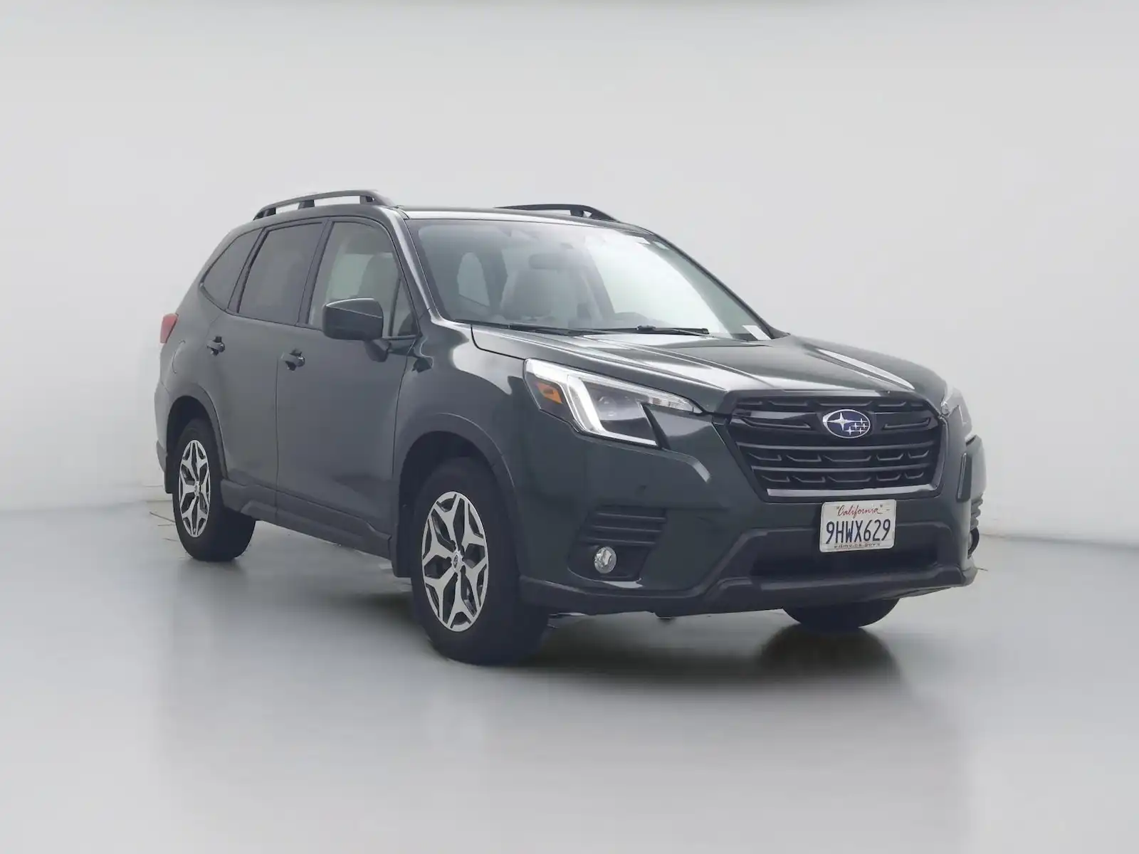 2023 Subaru Forester Premium's photo