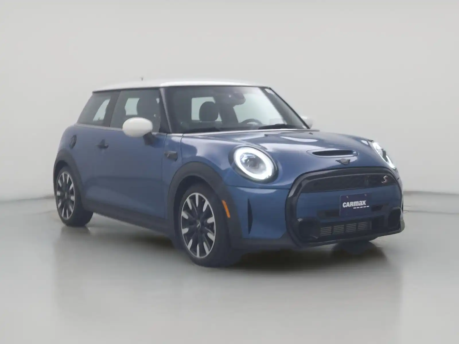 2024 MINI Hardtop Cooper S's photo