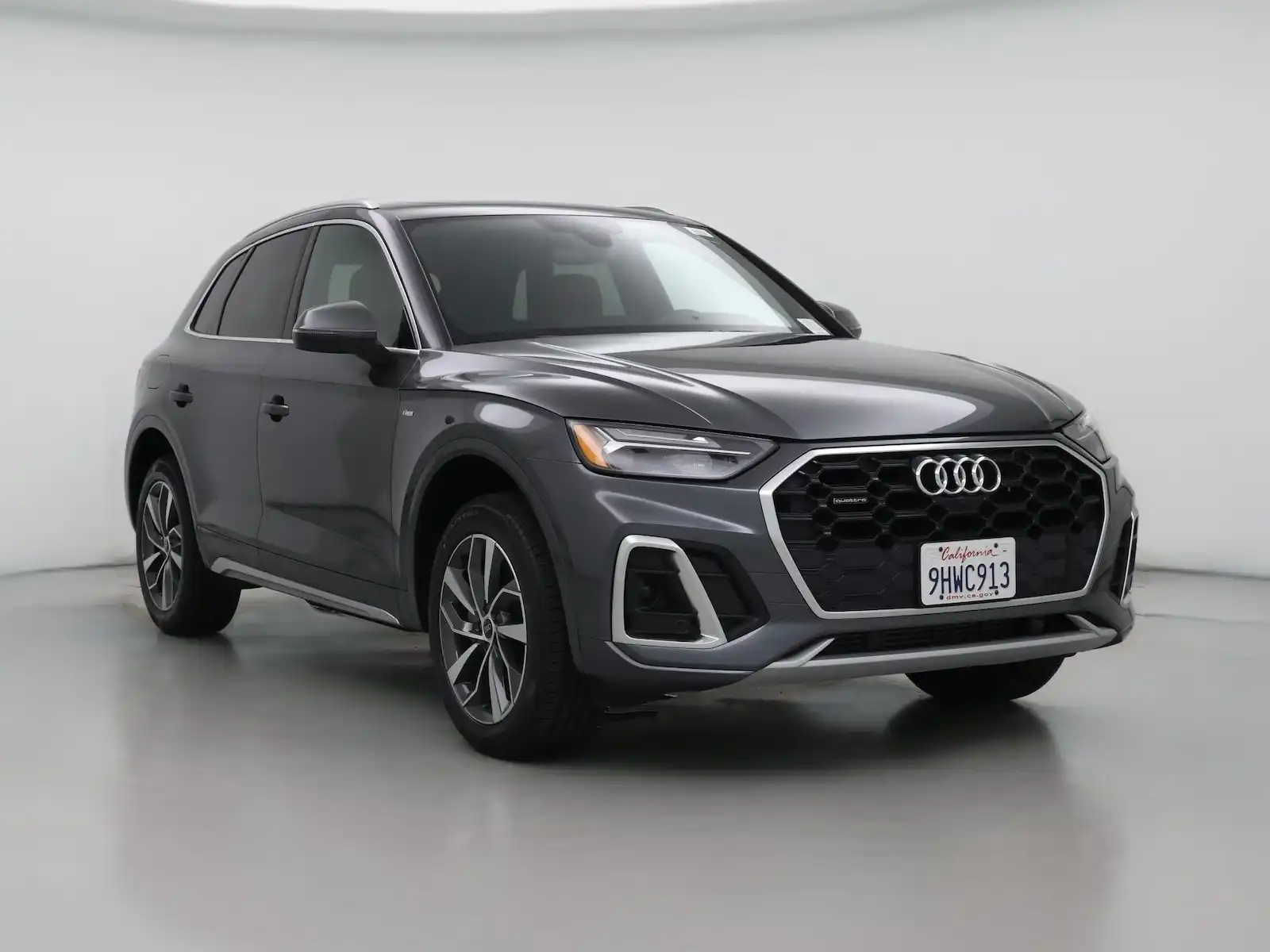 2023 Audi Q5 45 Premium Plus's photo