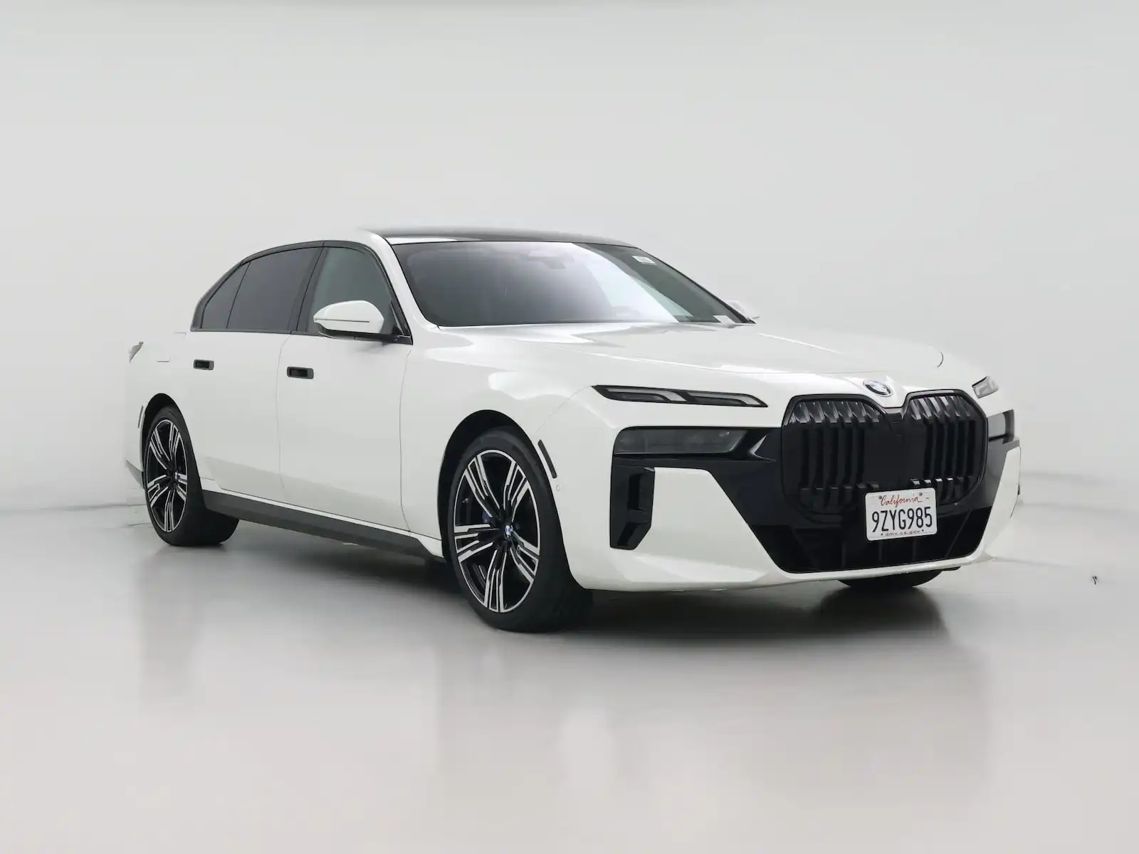 2023 BMW 7 Series 740i Sedan's photo