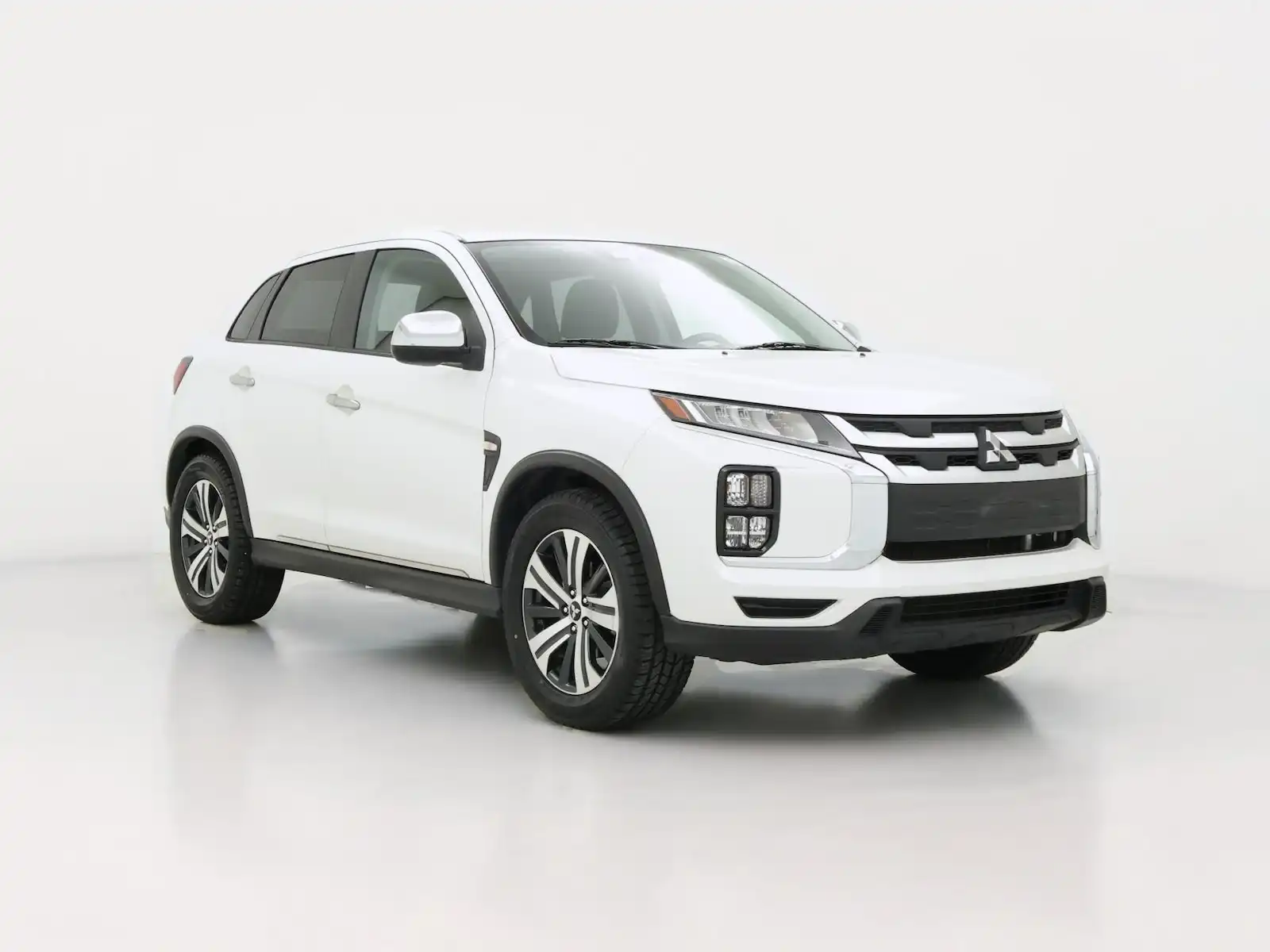 2021 Mitsubishi Outlander Sport 2.0 ES FWD CVT's photo