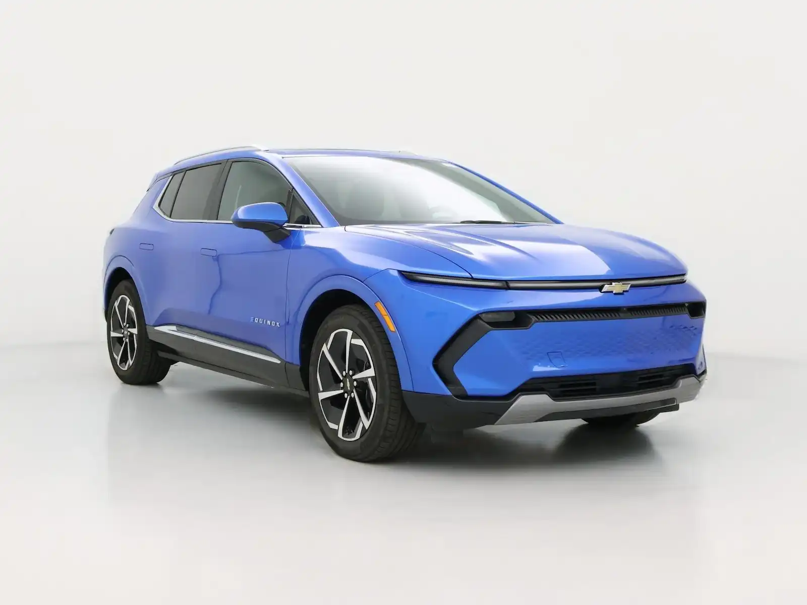 2025 Chevrolet Equinox EV 2LT FWD's photo