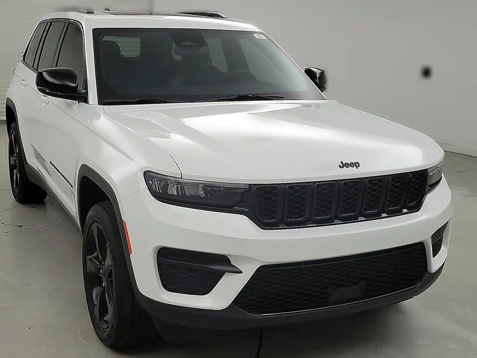 2024 Jeep Grand Cherokee Altitude X's photo