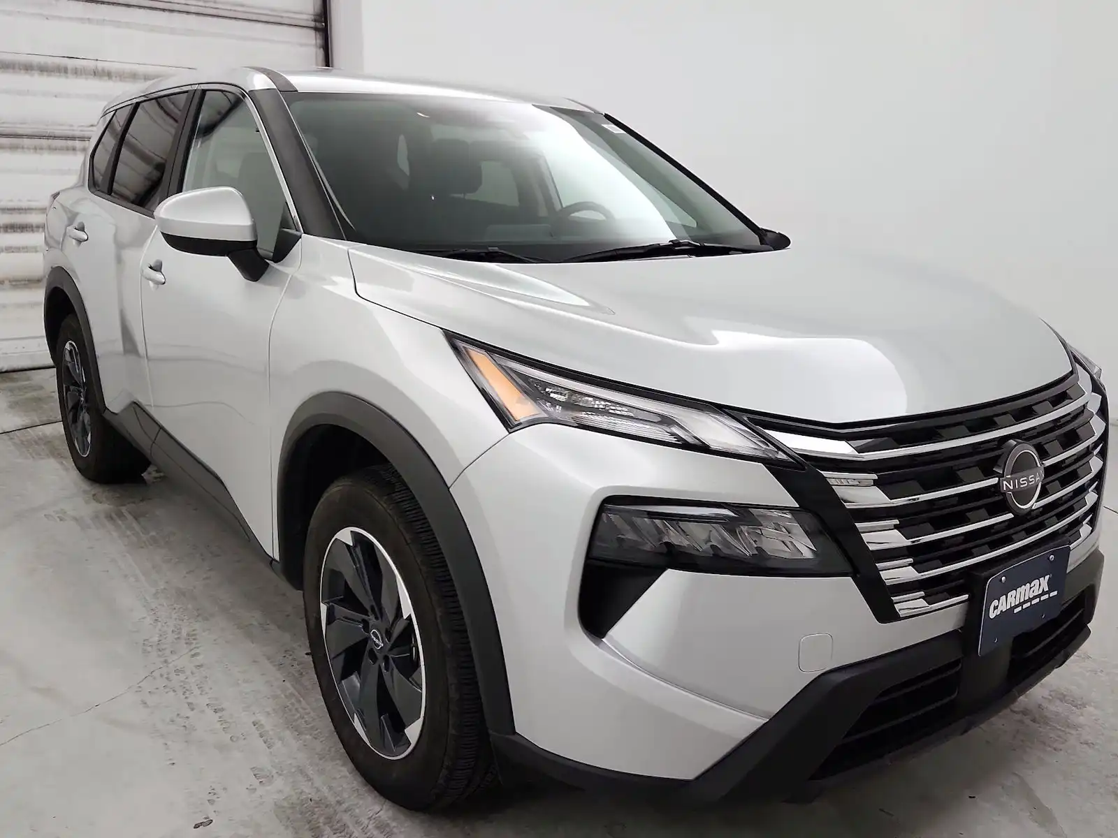 2025 Nissan Rogue SV AWD's photo