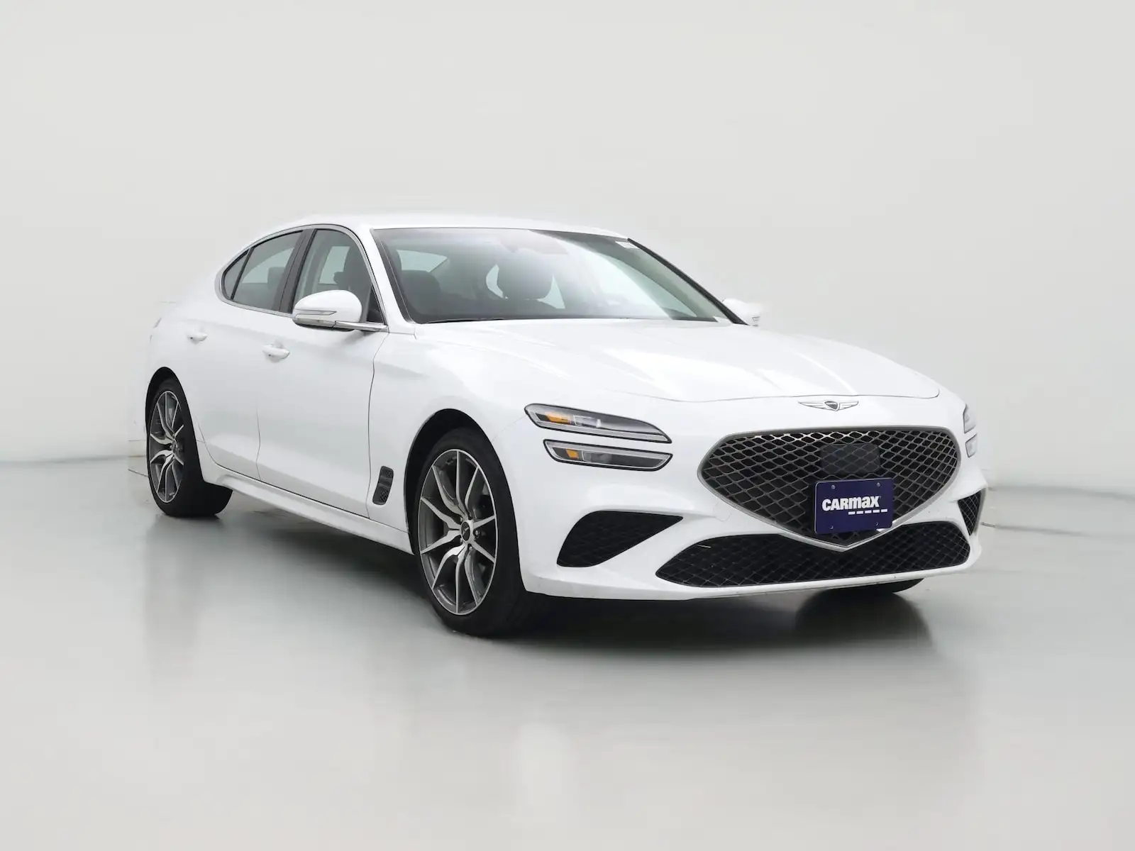 2026 Genesis G70 2.5T Standard's photo