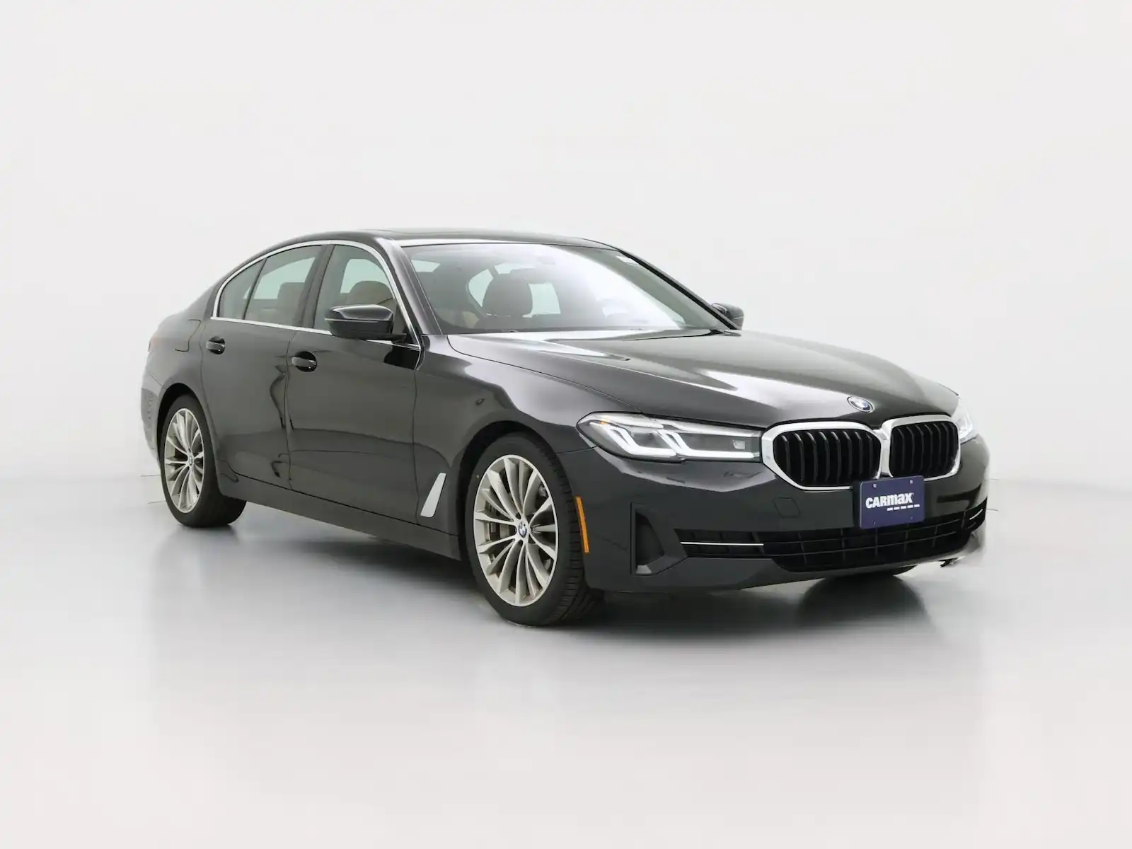 2022 BMW 5 Series 530i xDrive Sedan's photo