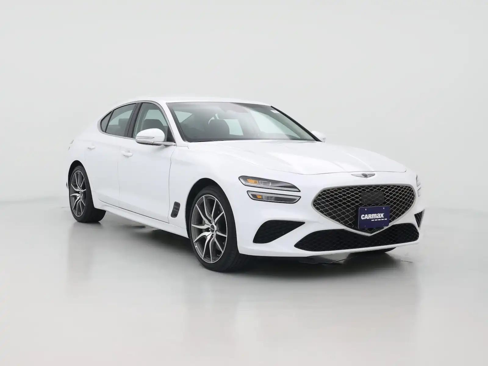 2026 Genesis G70 2.5T Standard's photo