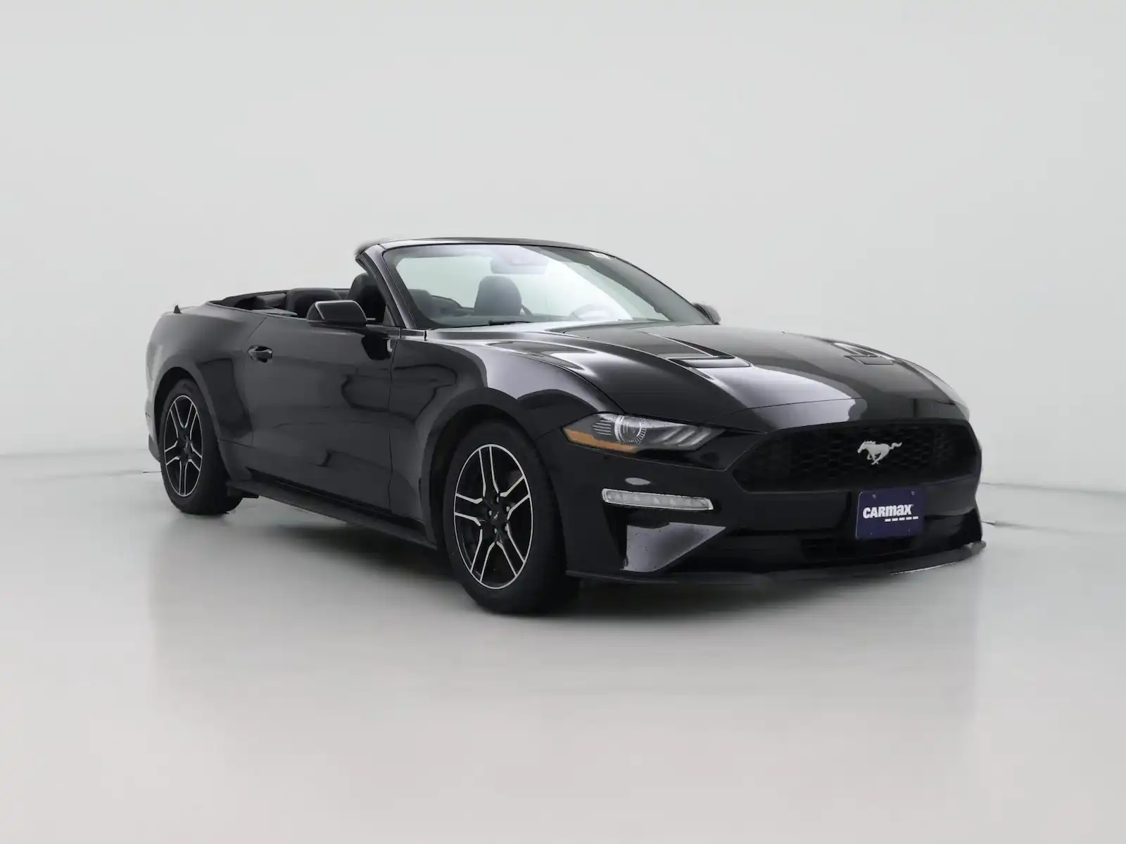2023 Ford Mustang EcoBoost Convertible's photo