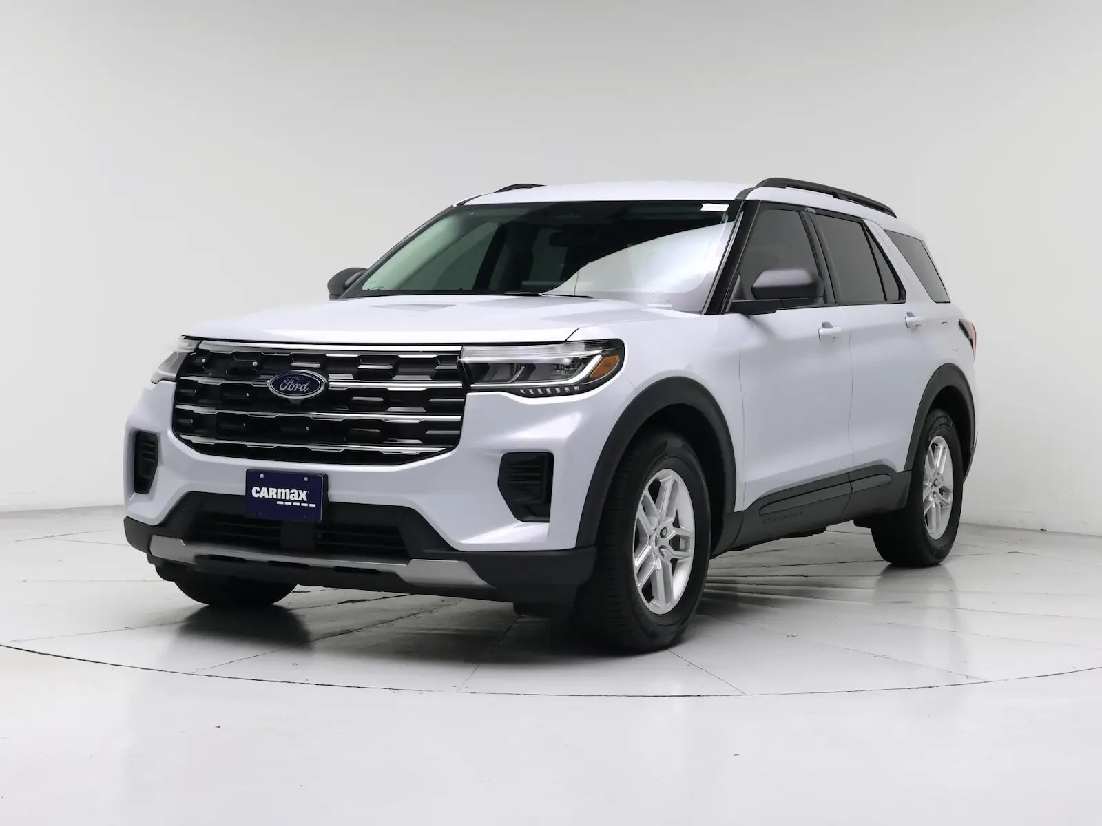 2026 Ford Explorer Active photo 5