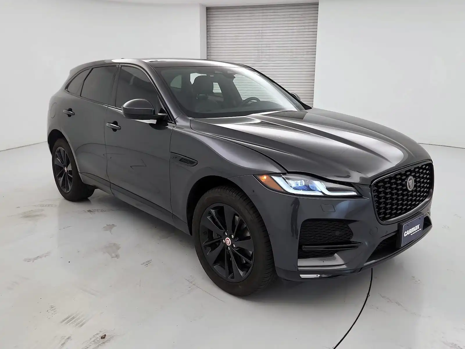 2023 Jaguar F-PACE P250 S's photo