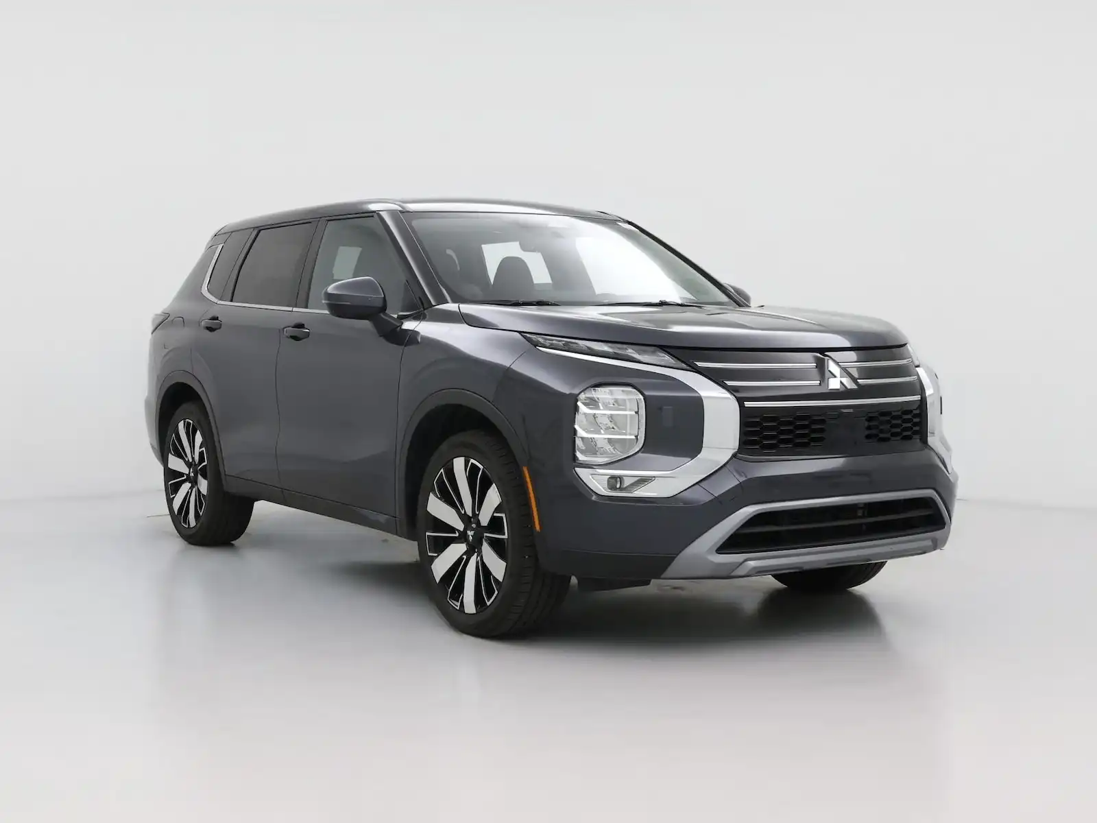2025 Mitsubishi Outlander SE S-AWC's photo