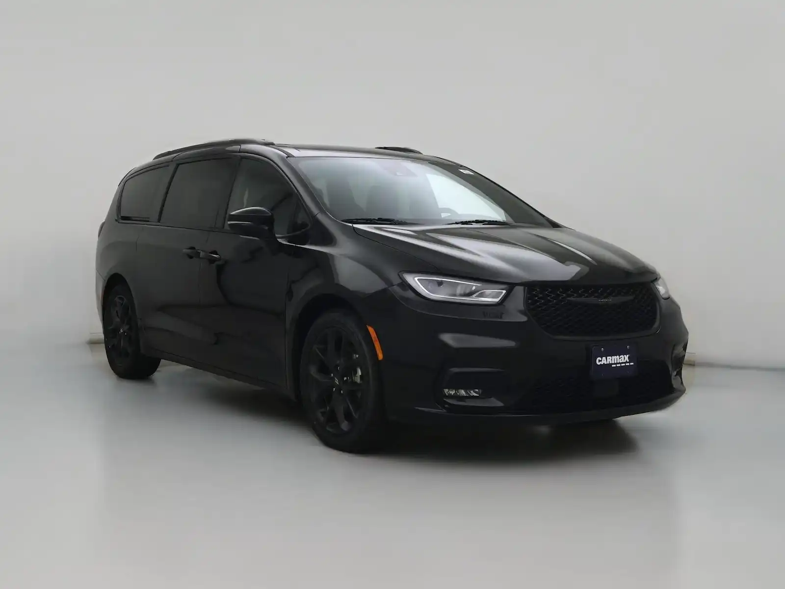2025 Chrysler Pacifica Limited's photo