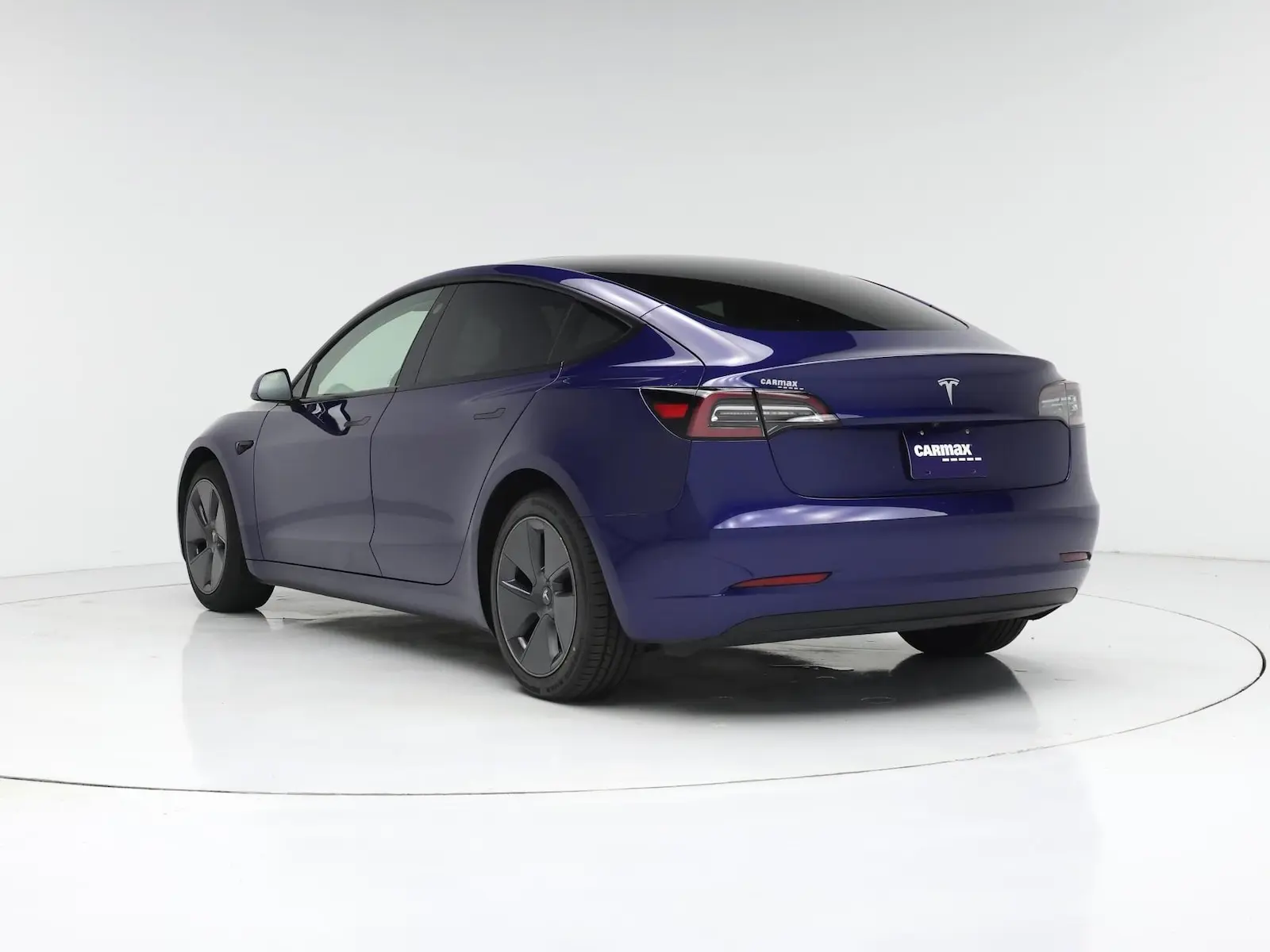 2023 Tesla Model 3 Base photo 3