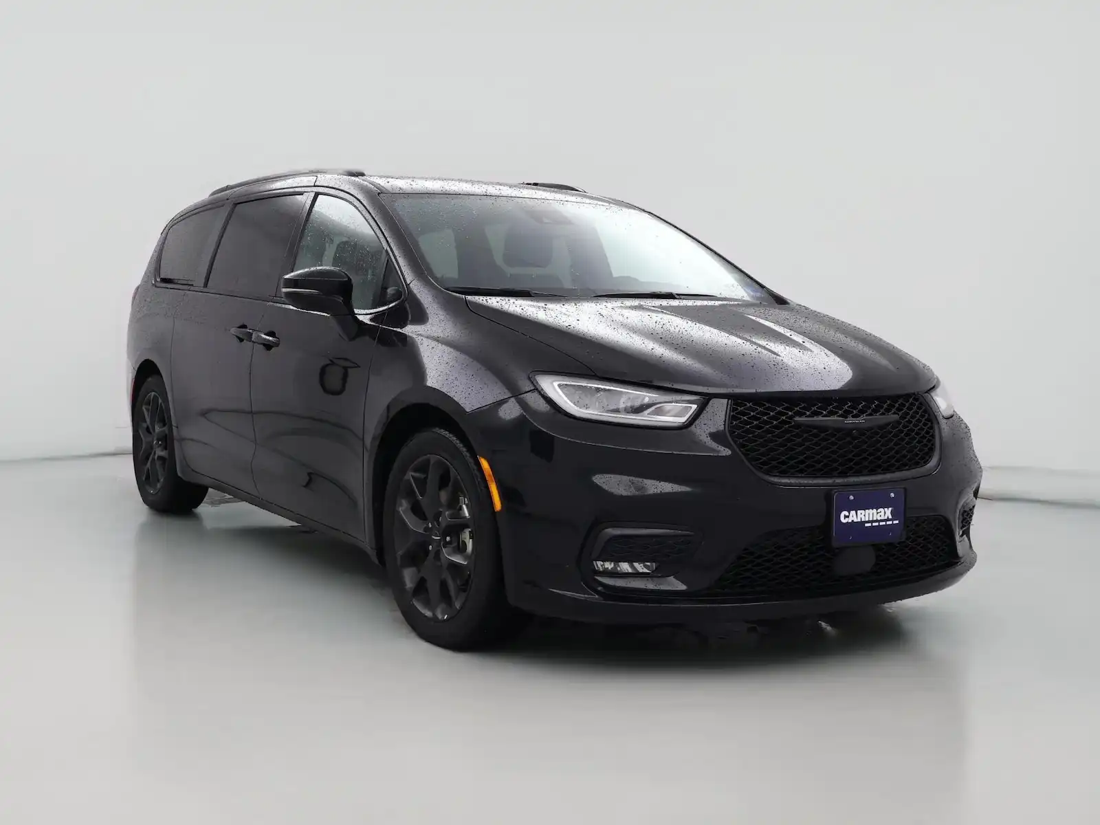 2025 Chrysler Pacifica Limited's photo