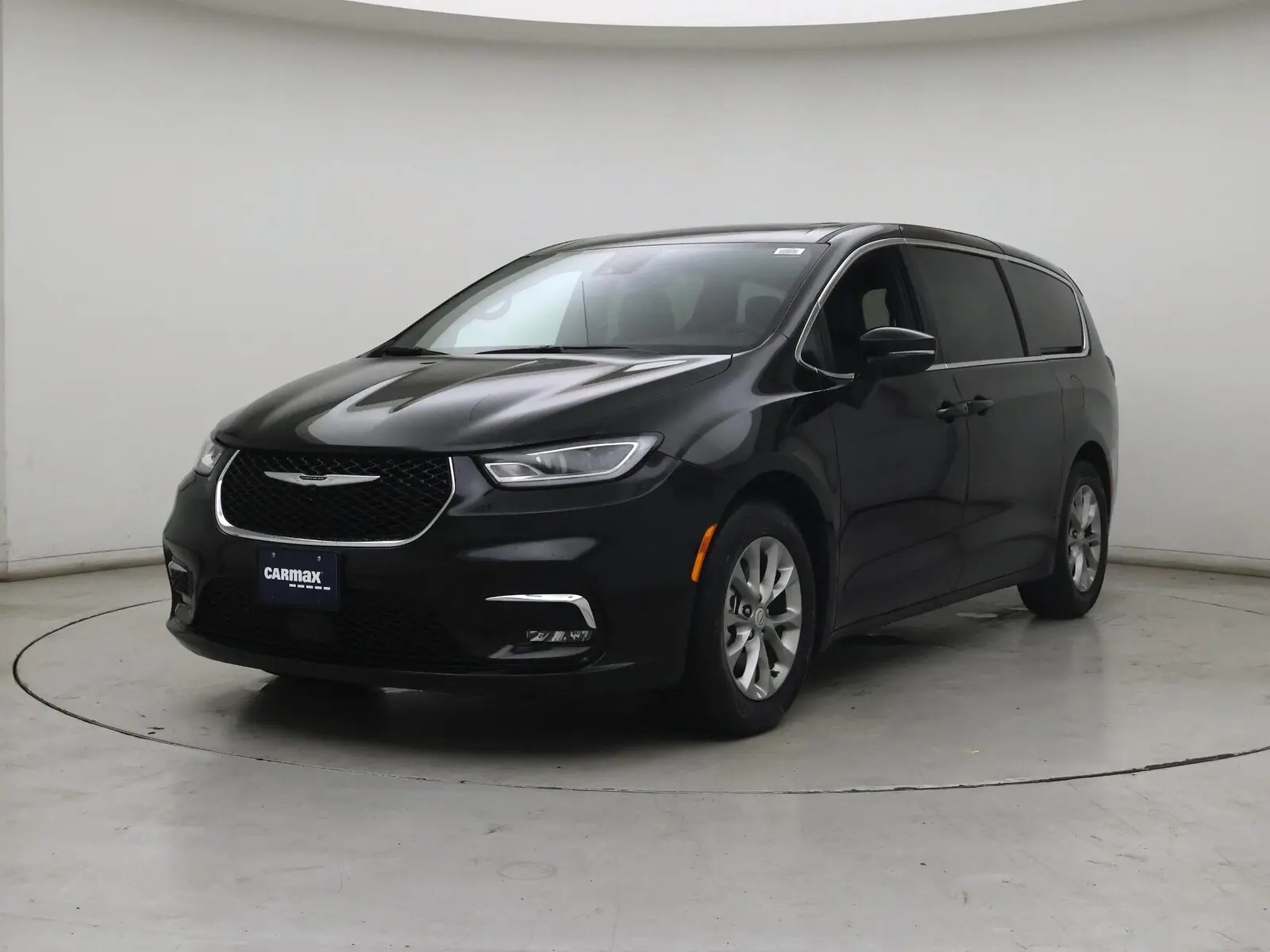2026 Chrysler Pacifica Limited photo 5