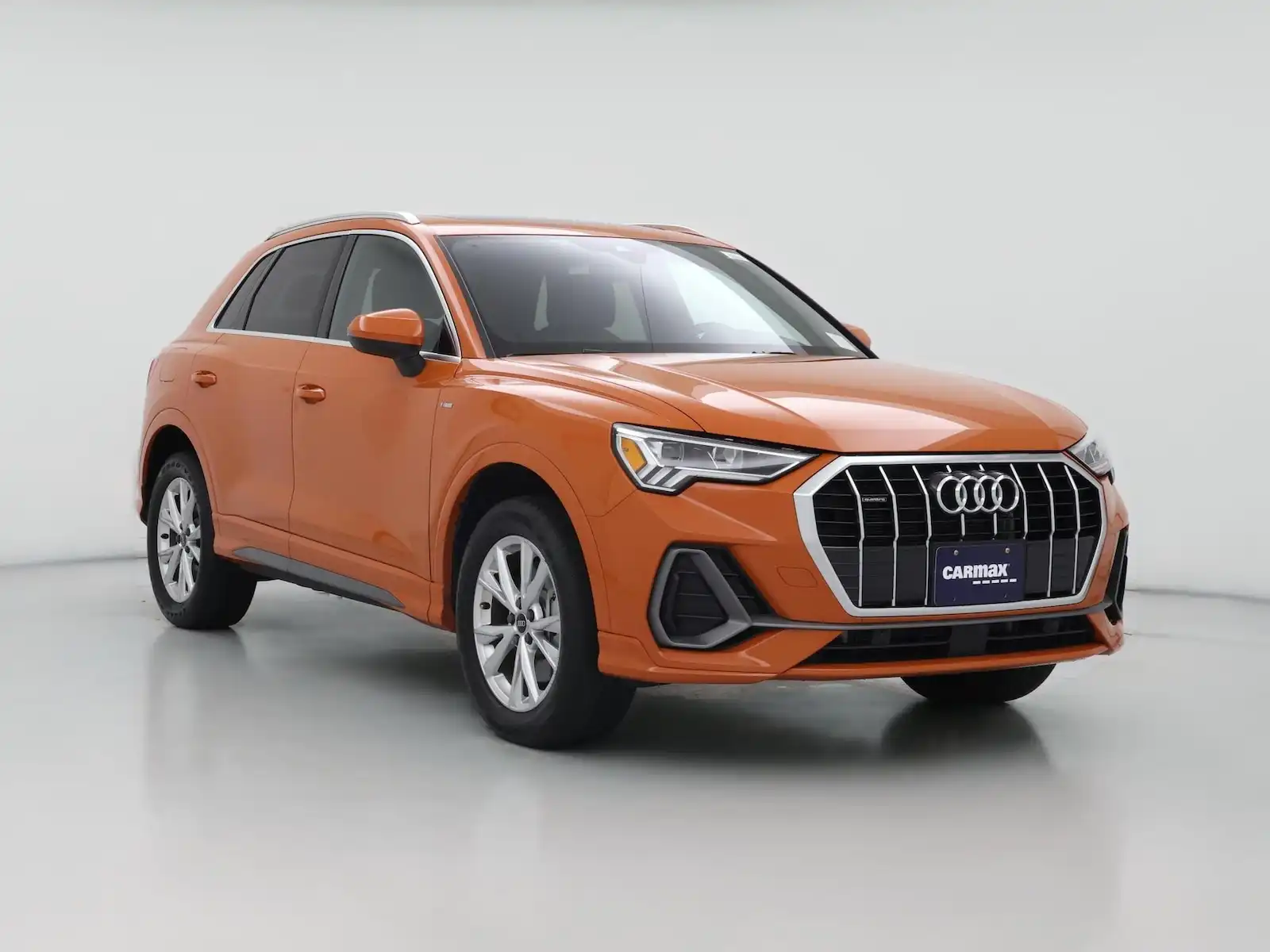 2025 Audi Q3 45 TFSI S Line Premium quattro's photo