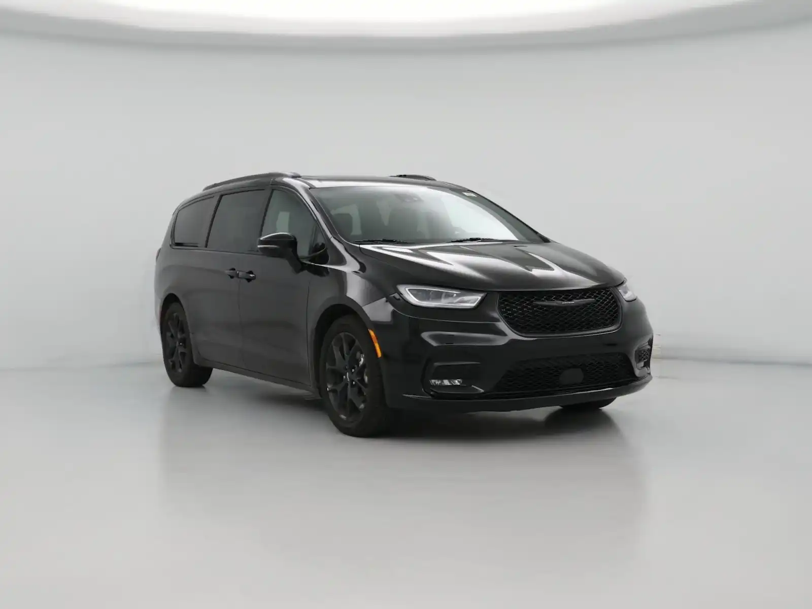 2025 Chrysler Pacifica Limited's photo