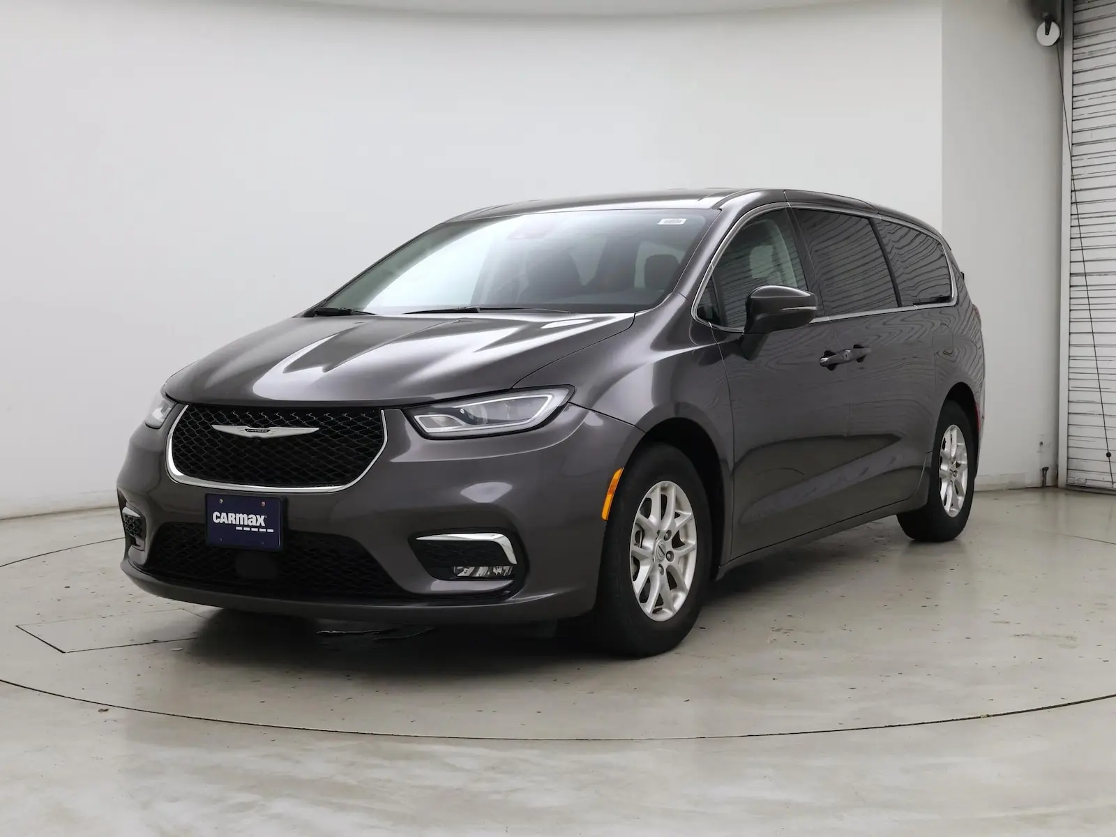 2023 Chrysler Pacifica Touring L photo 5