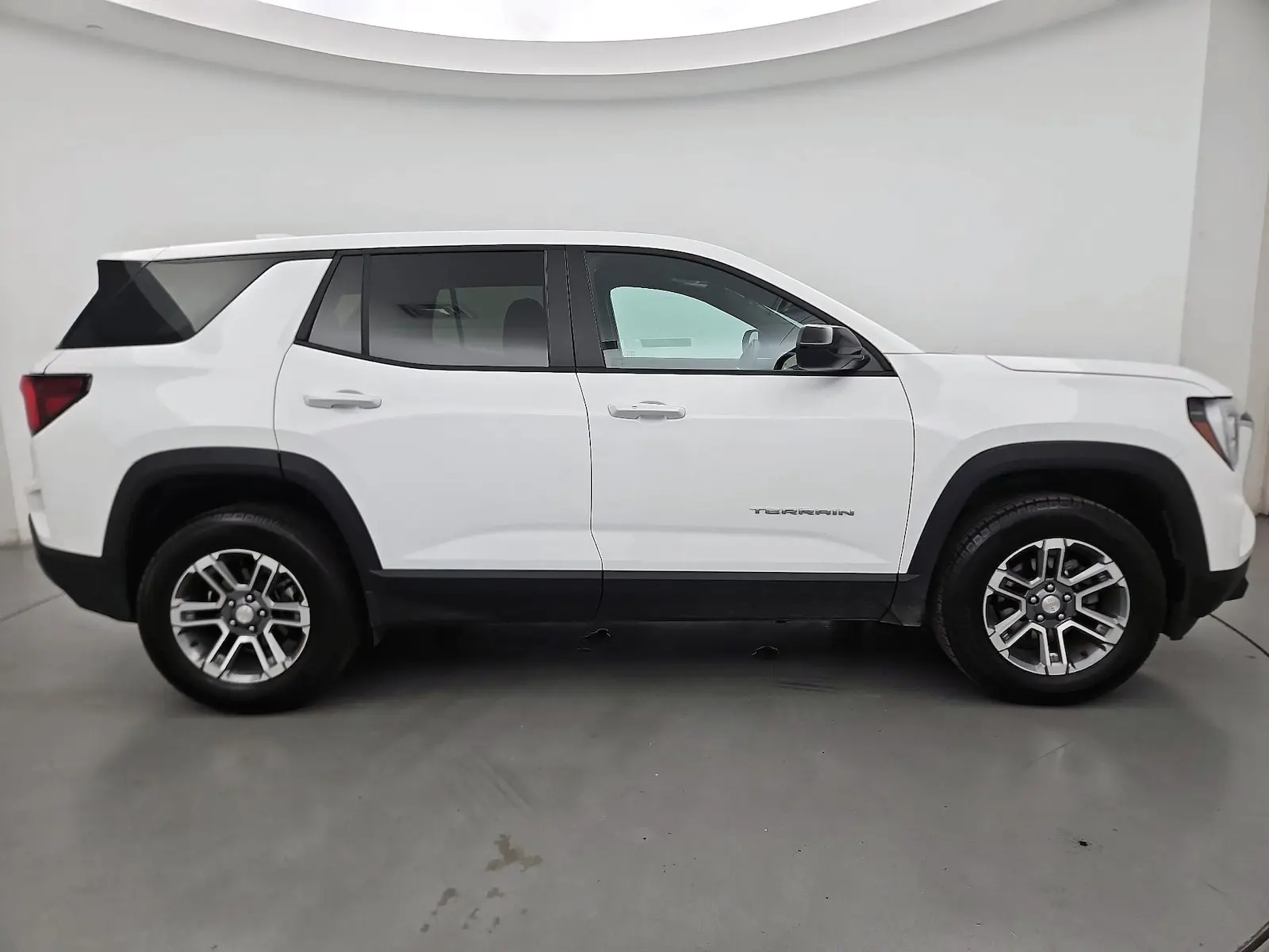 2026 GMC Terrain Elevation AWD photo 4