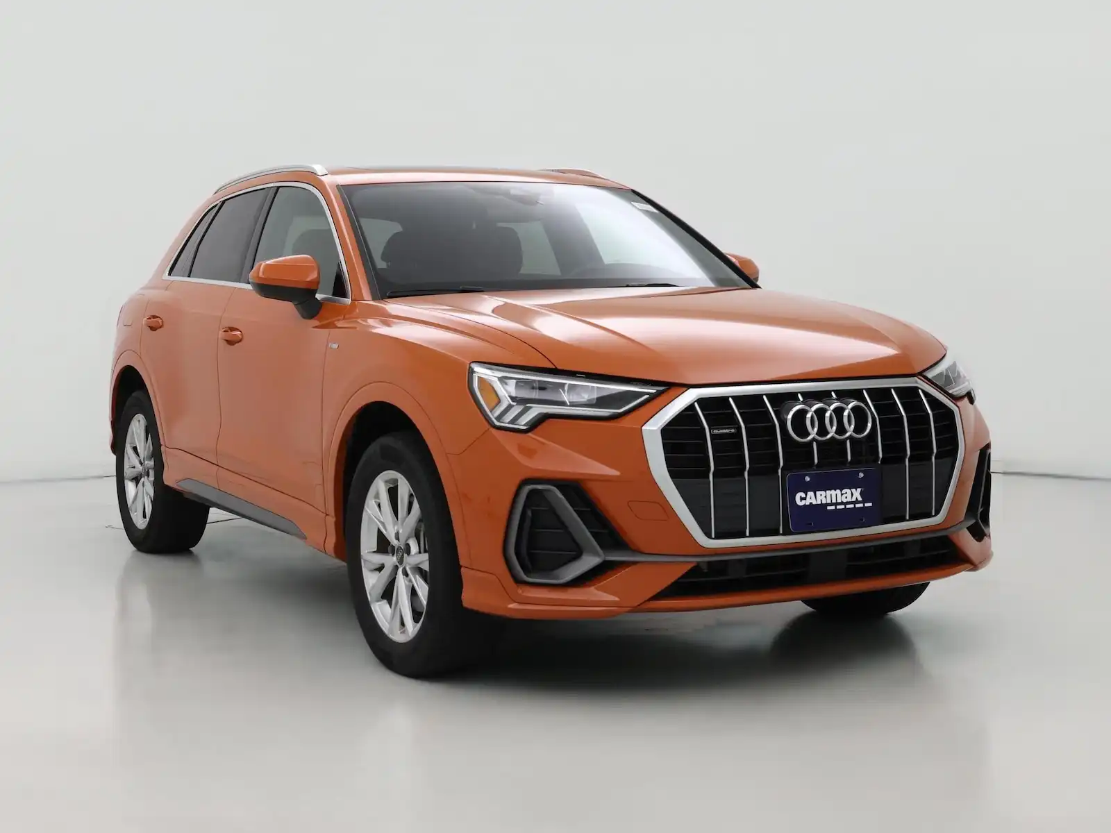 2025 Audi Q3 45 TFSI S Line Premium quattro's photo