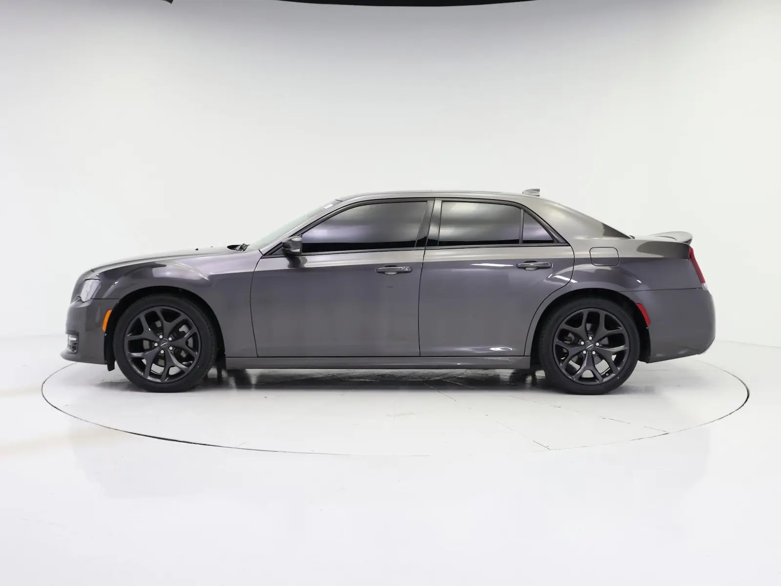 2023 Chrysler 300 S photo 4