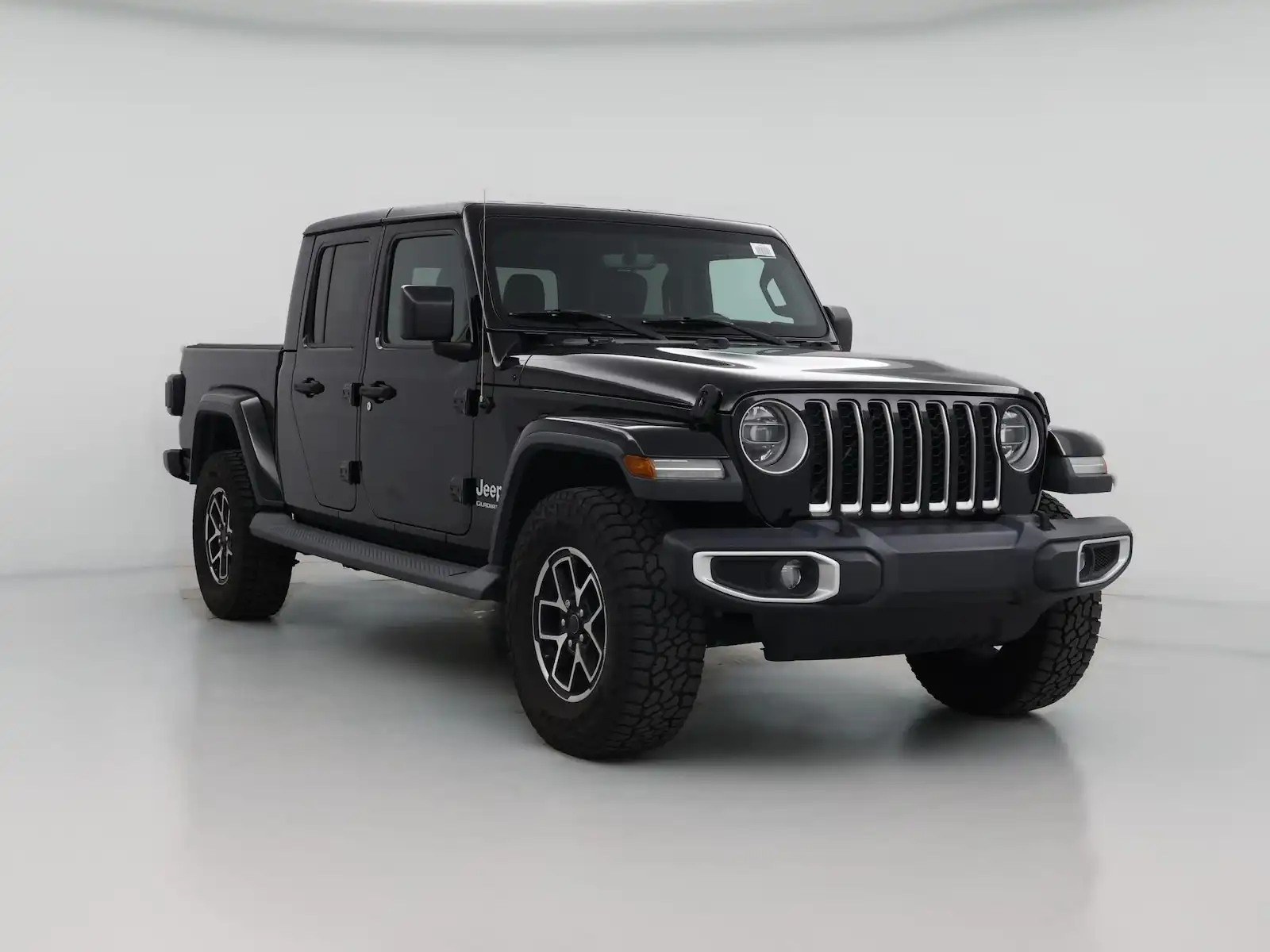 2020 Jeep Gladiator Overland's photo