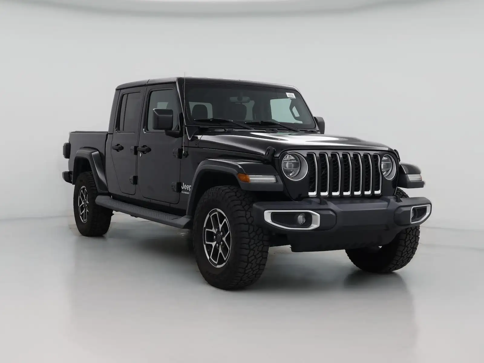 2020 Jeep Gladiator Overland's photo
