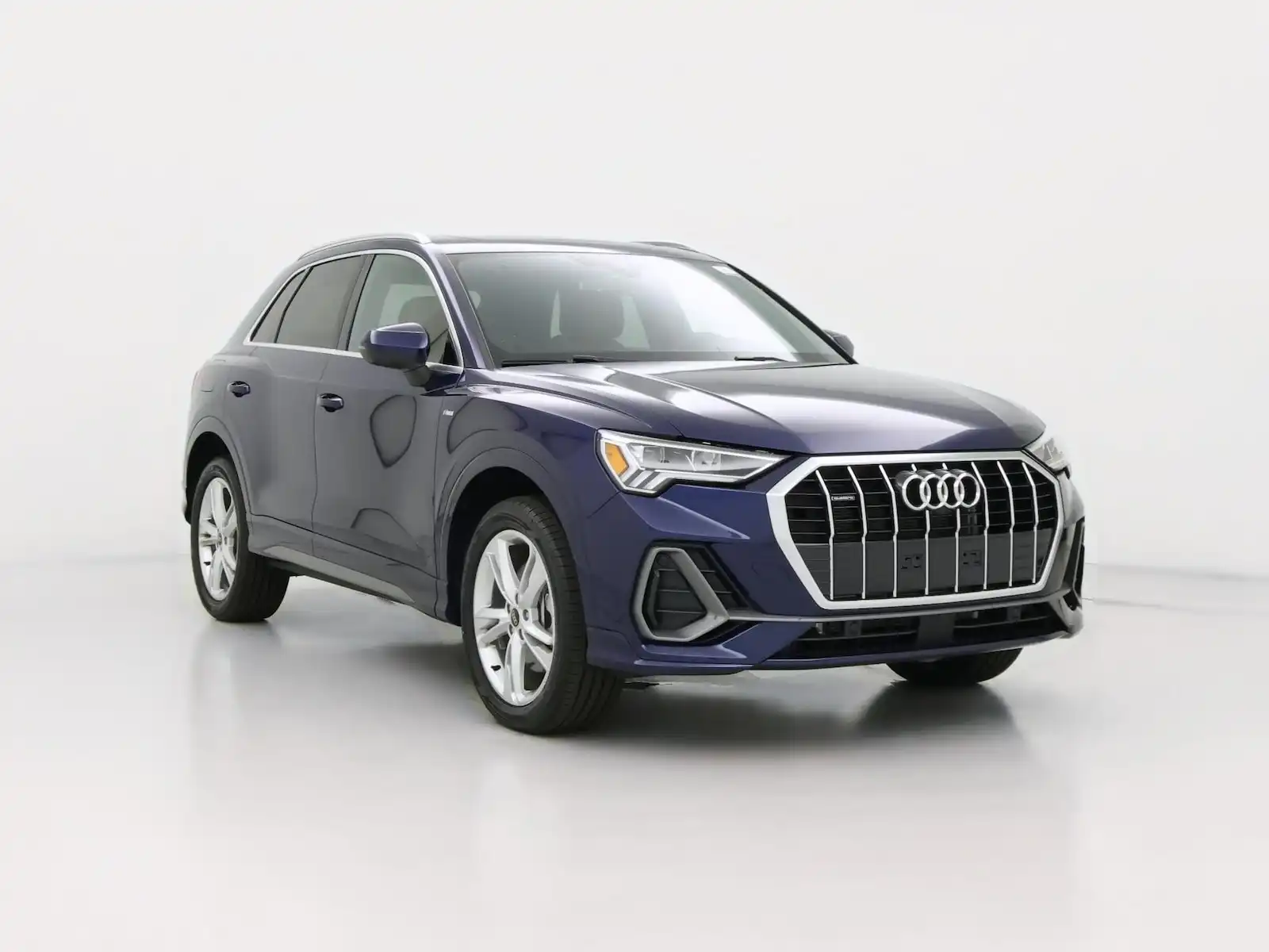 2024 Audi Q3 45 TFSI S Line Premium Plus quattro's photo