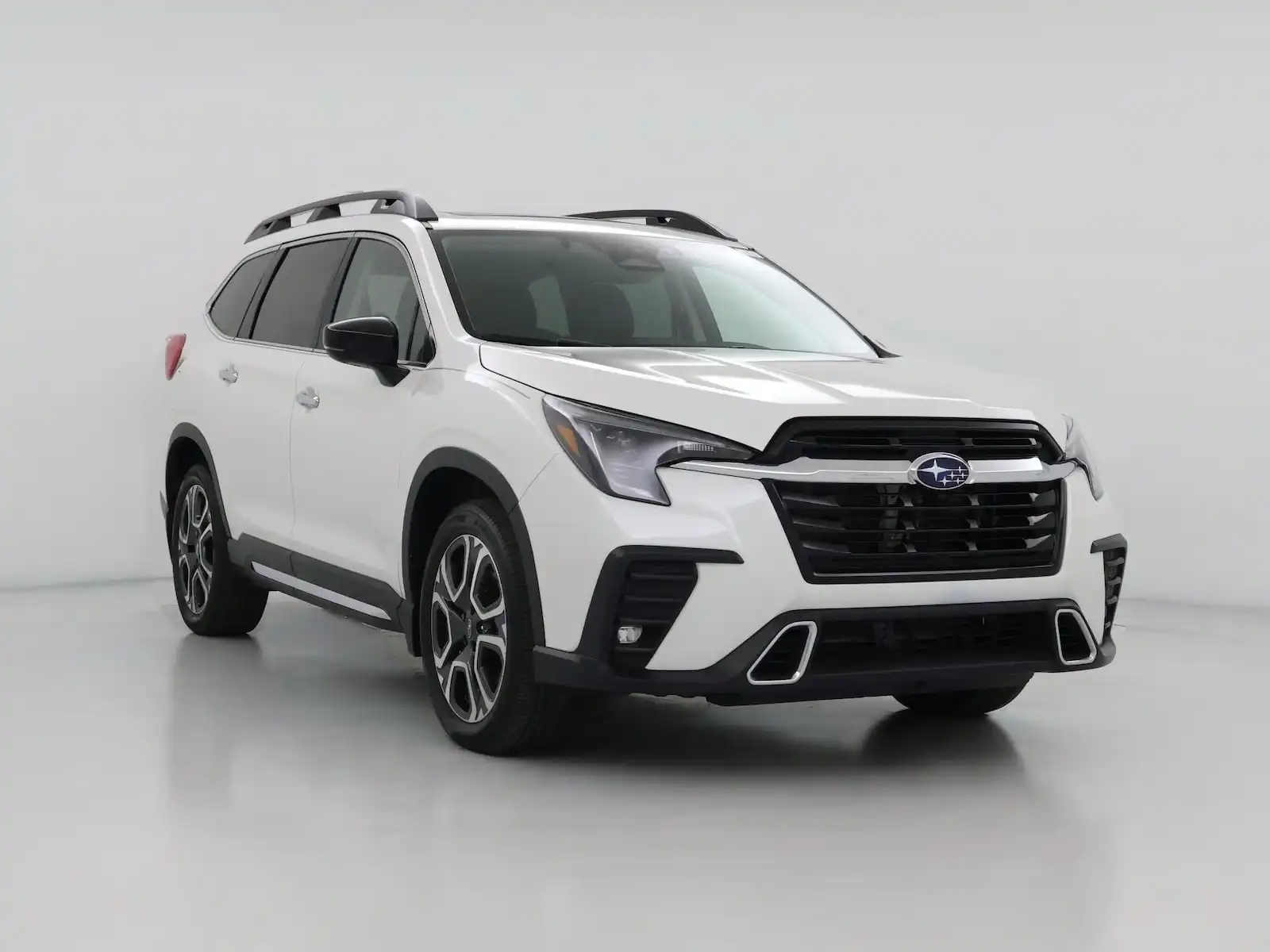 2024 Subaru Ascent Touring's photo