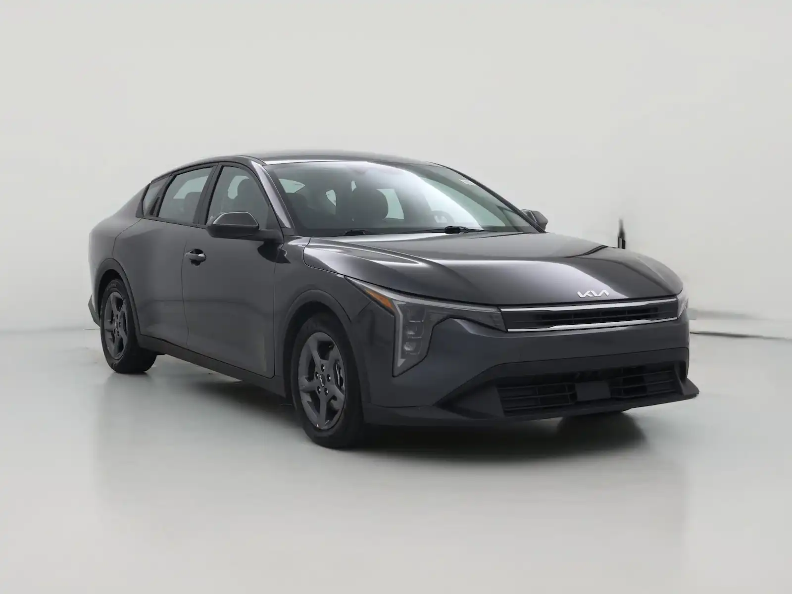 2025 Kia K4 LX Auto's photo