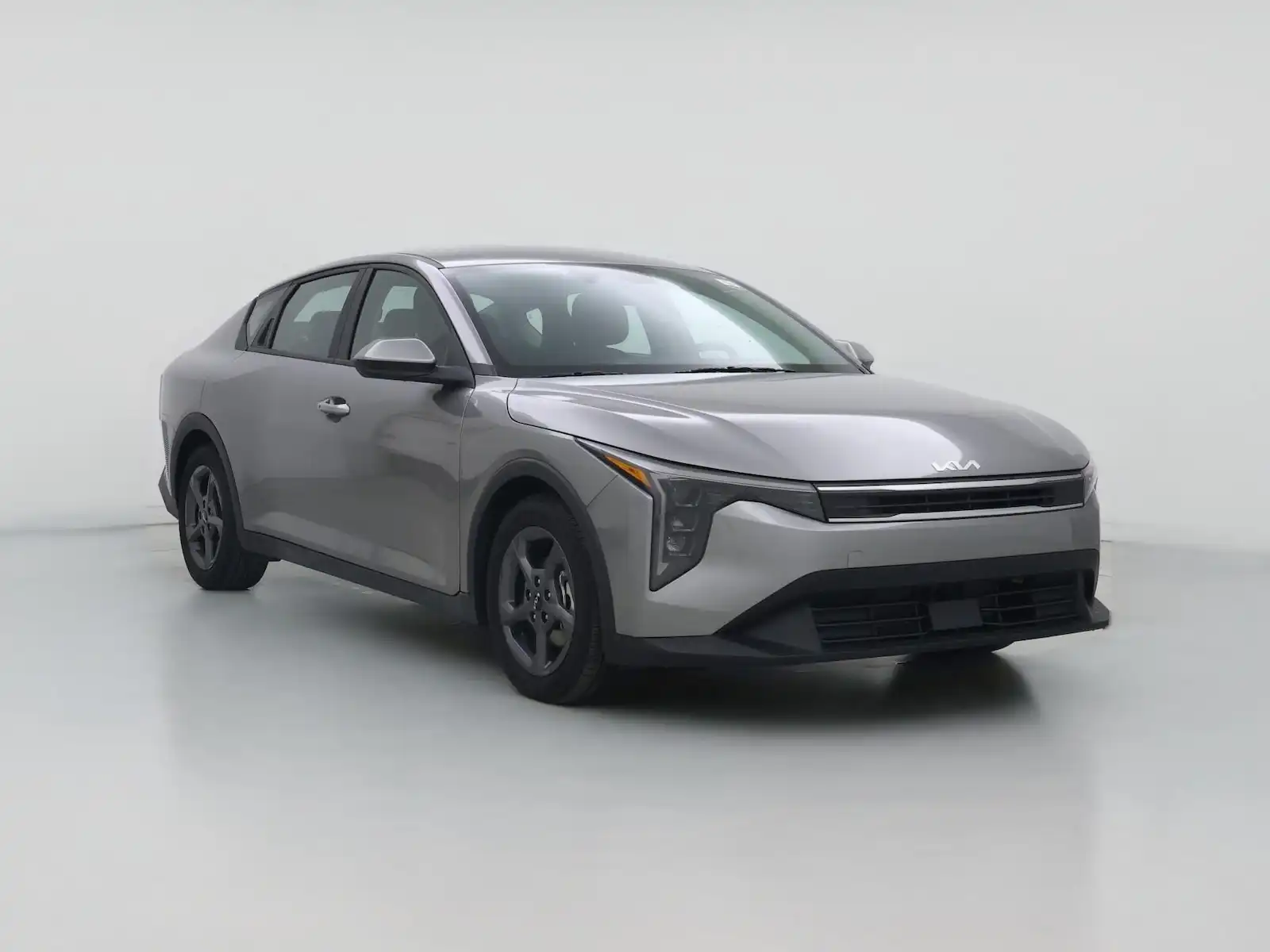 2025 Kia K4 LXS Auto's photo