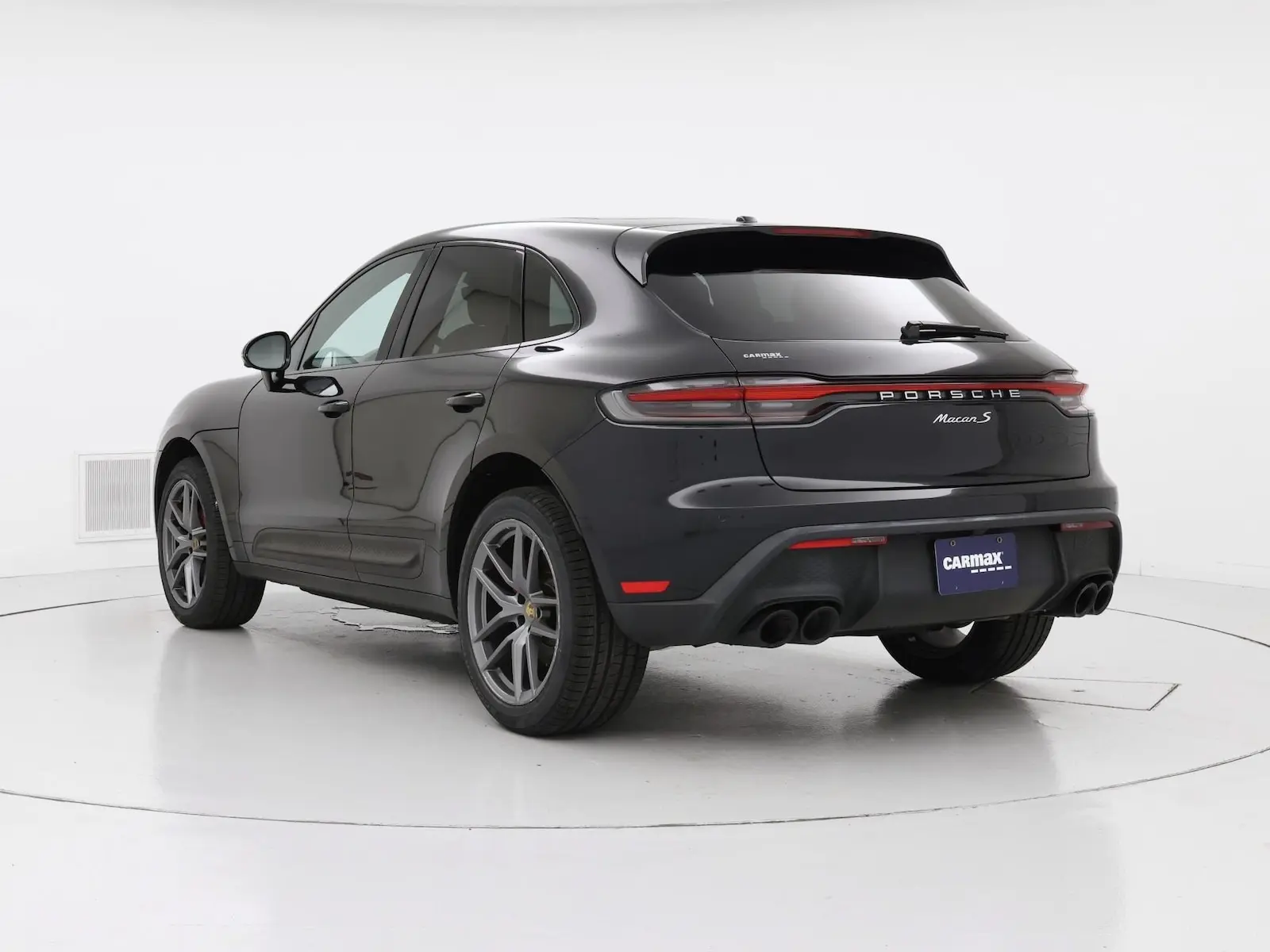 2022 Porsche Macan S photo 3