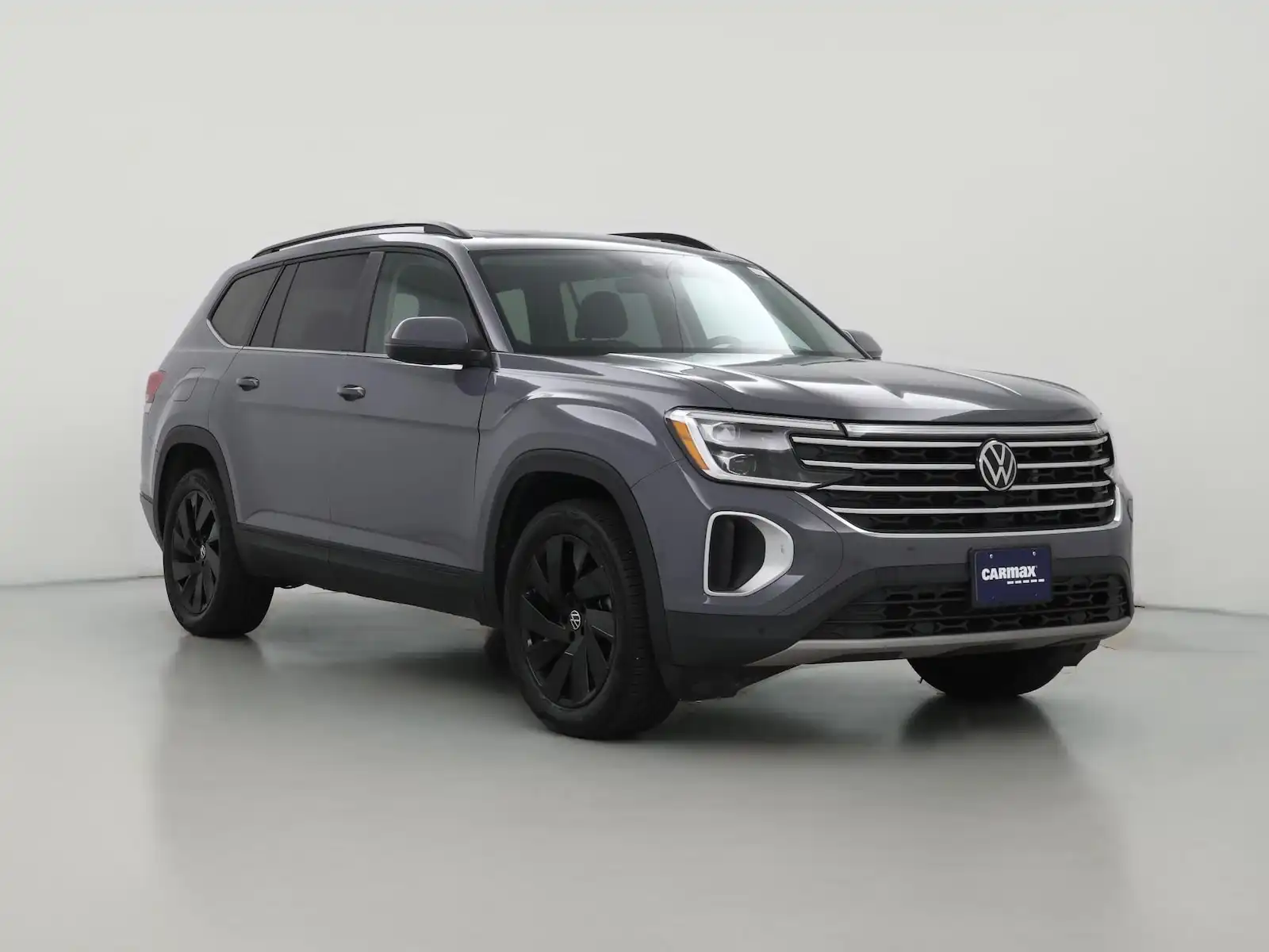 2025 Volkswagen Atlas SE's photo