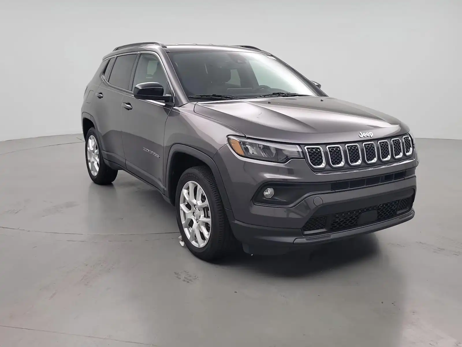 2023 Jeep Compass Latitude Lux 4WD's photo