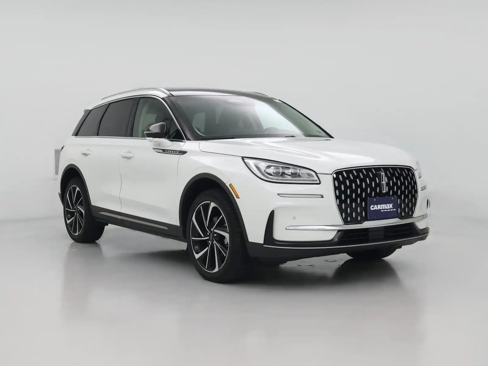 2023 Lincoln Corsair Reserve AWD's photo