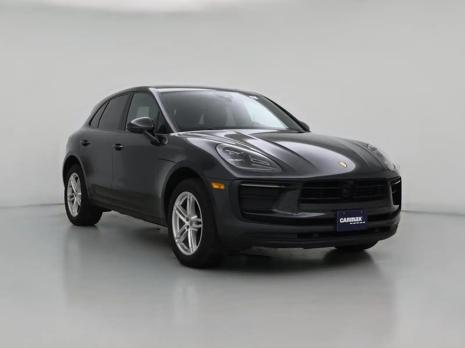 2023 Porsche Macan Base's photo